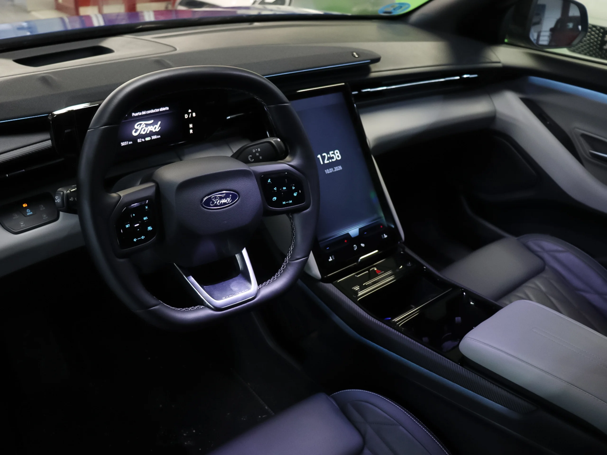 Ford Explorer CX740S Premium R. Ext. AWD 78kWh 250 kW (340 CV) - Foto 3