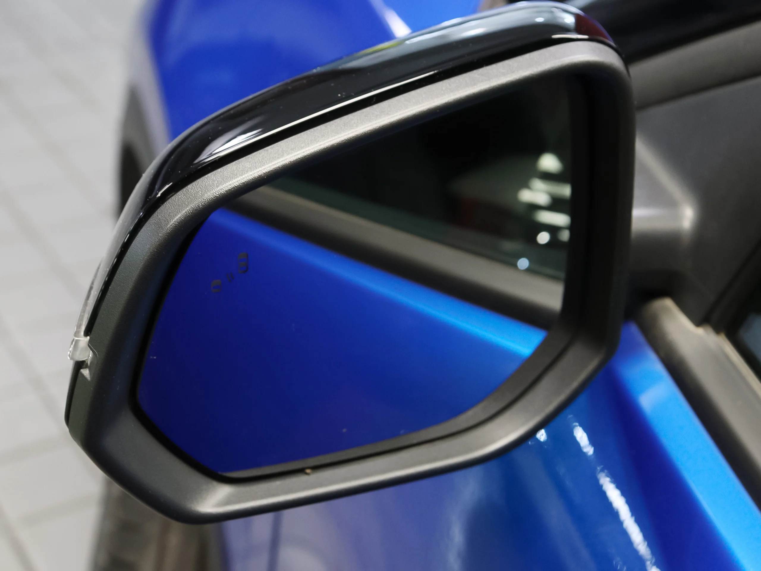 Ford Explorer CX740S Premium R. Ext. AWD 78kWh 250 kW (340 CV) - Foto 9