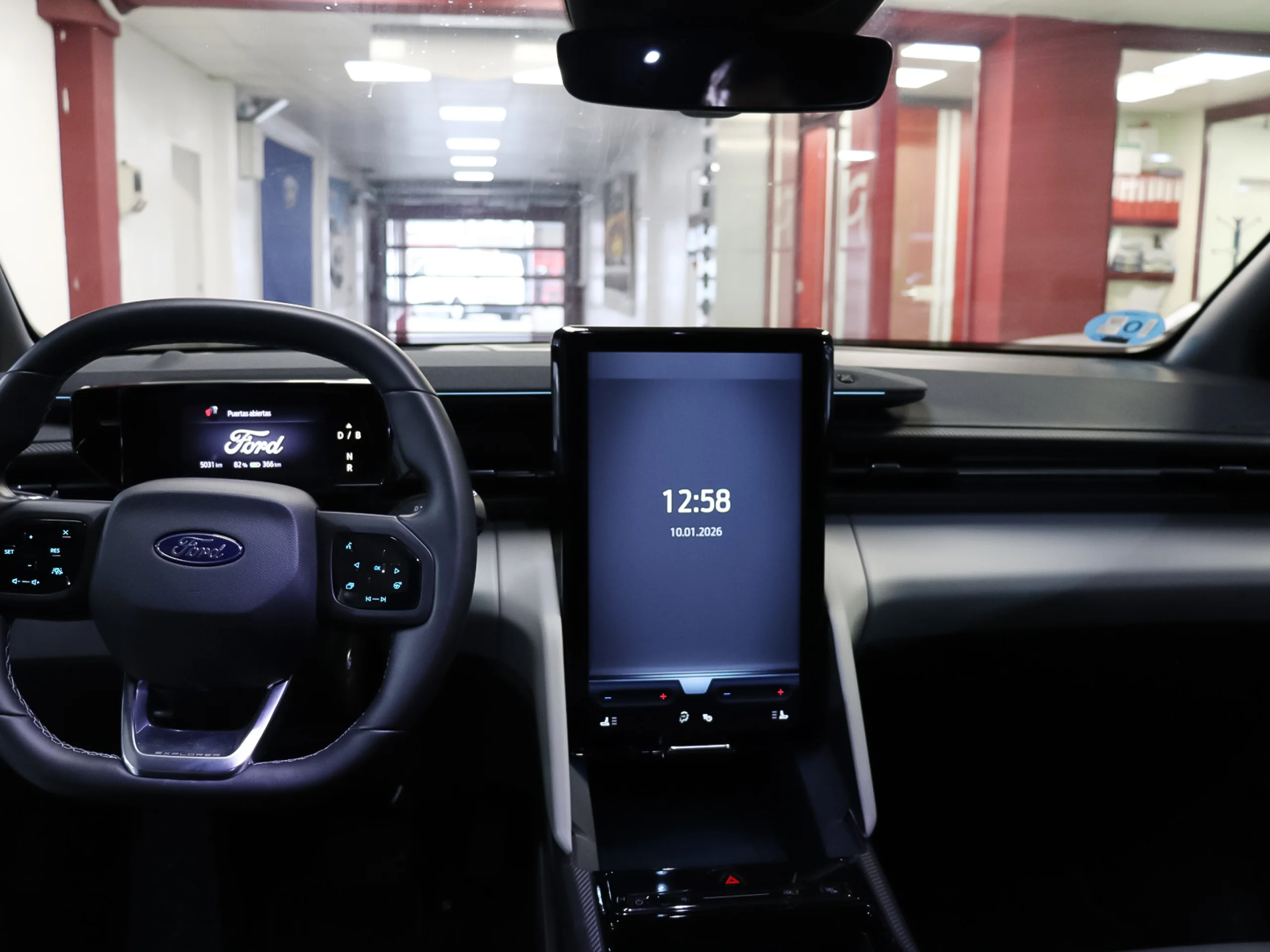 Ford Explorer CX740S Premium R. Ext. AWD 78kWh 250 kW (340 CV) - Foto 13