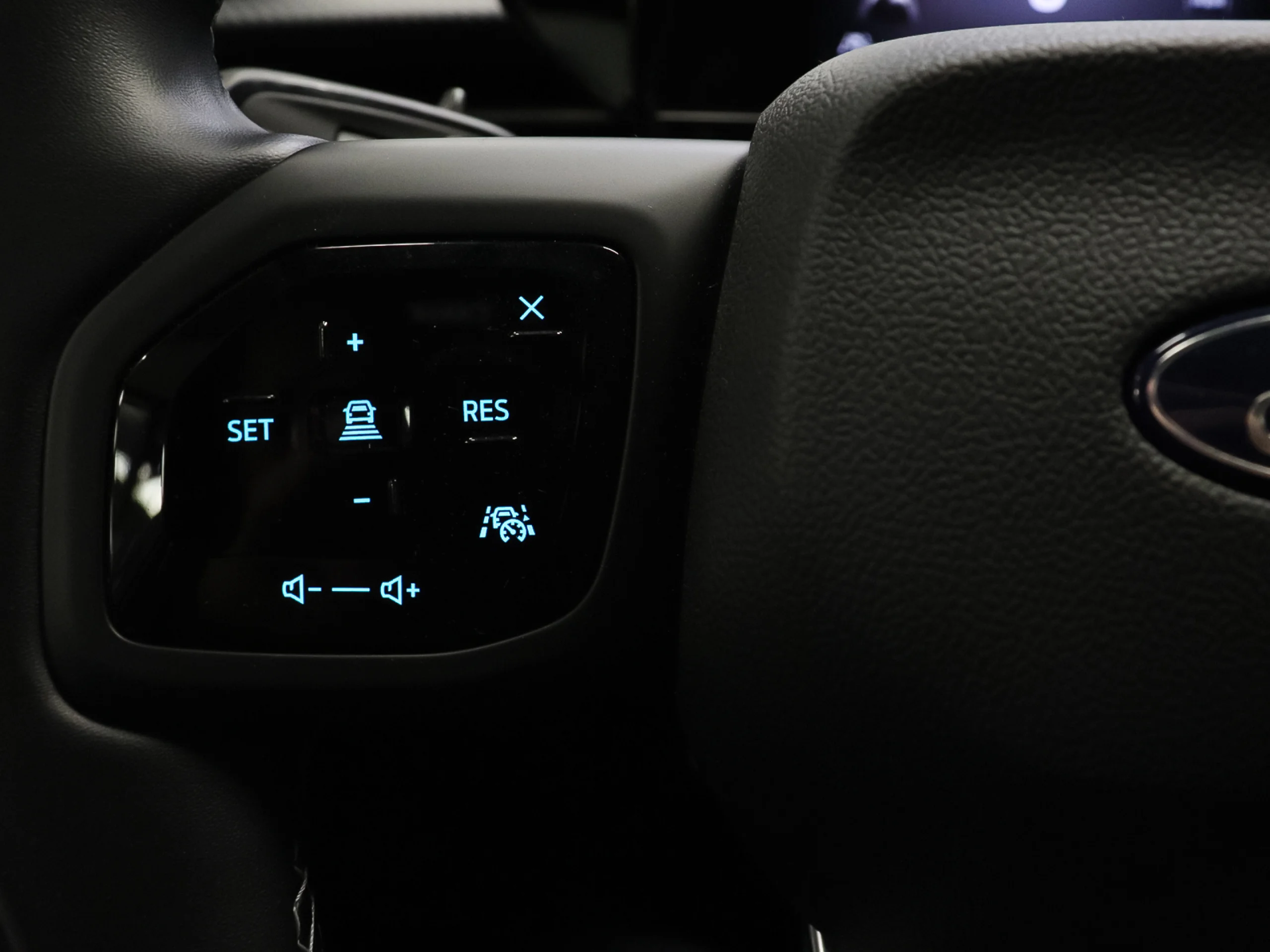 Ford Explorer CX740S Premium R. Ext. AWD 78kWh 250 kW (340 CV) - Foto 19