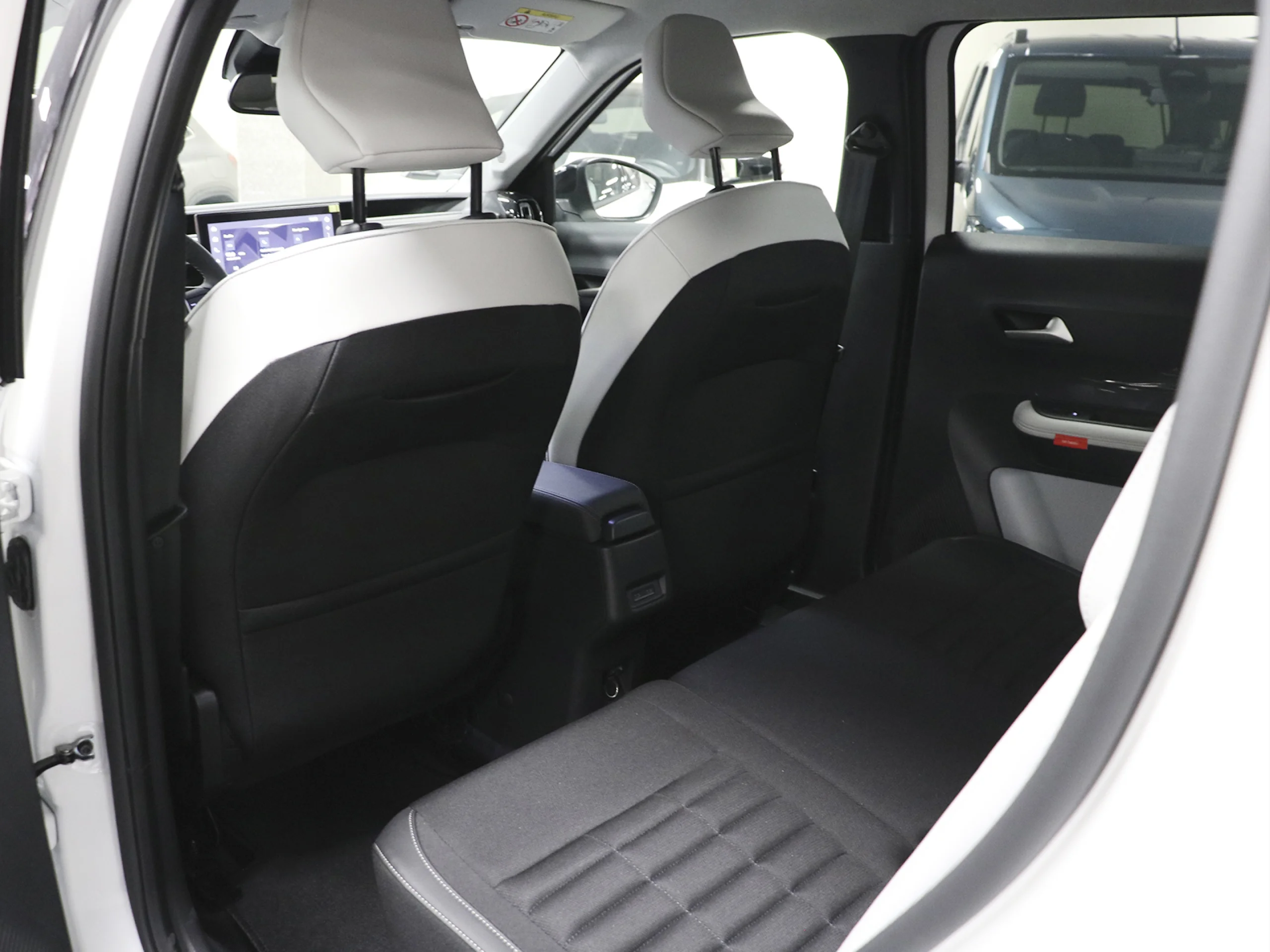 Citroen C3 Aircross Hybrid 145 Max ë-DCS6 107 kW (145 CV) - Foto 9