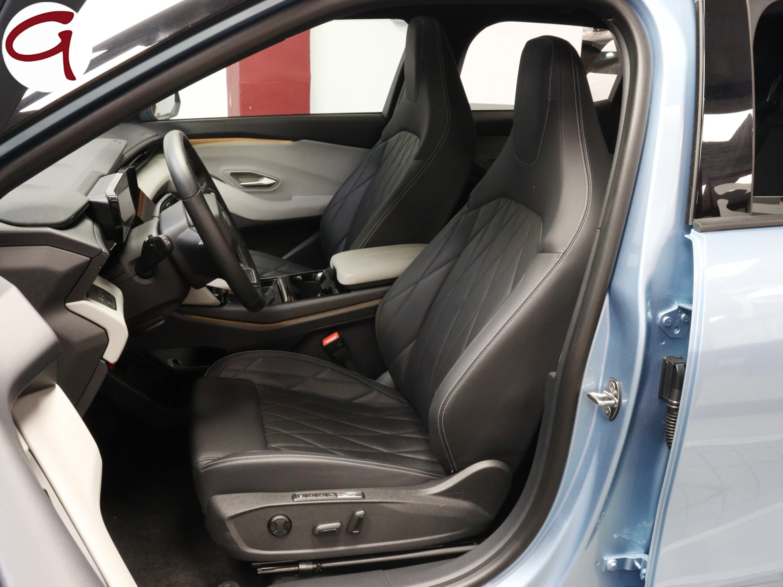 Ford Explorer CX740S Premium R. Ext. AWD 78kWh 250 kW (340 CV) - Foto 5