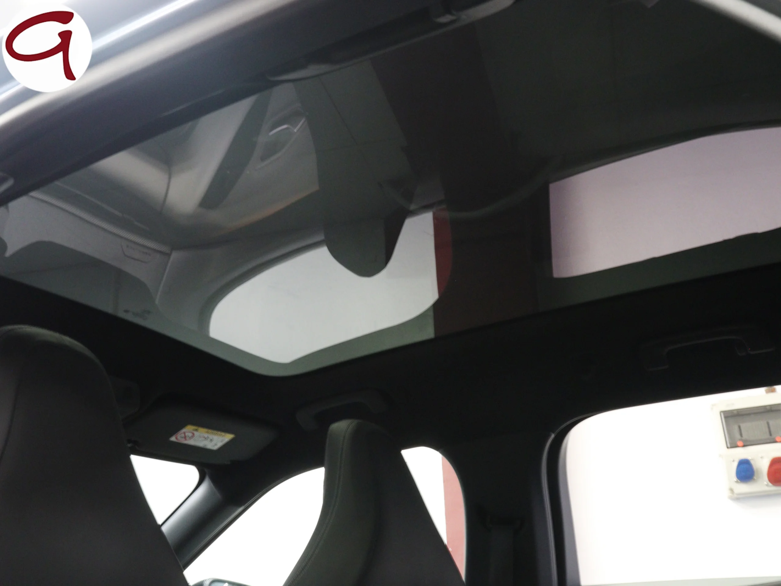 Ford Explorer CX740S Premium R. Ext. AWD 78kWh 250 kW (340 CV) - Foto 6