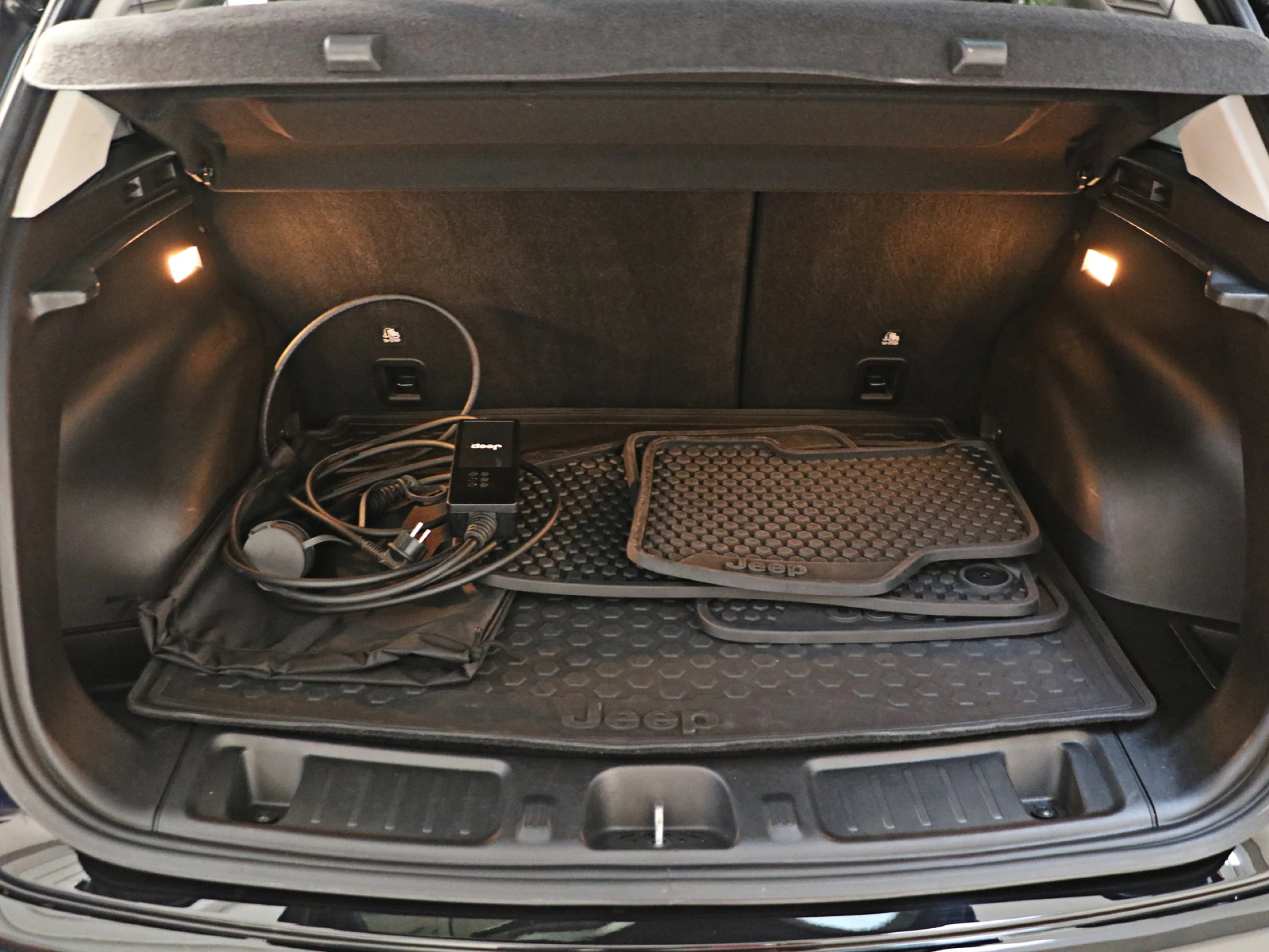 Jeep Compass 1.3 PHEV Trailhawk AWD AT 177 kW (240 CV) - Foto 55