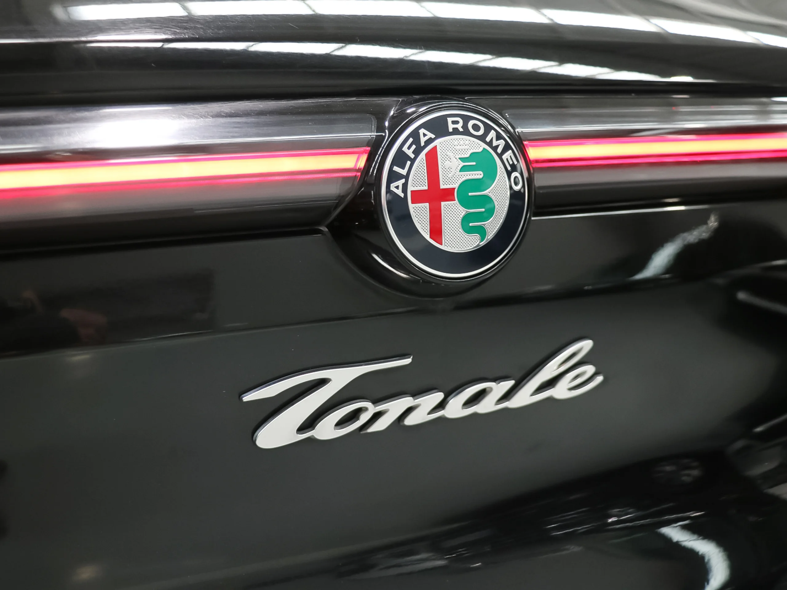 Alfa Romeo Tonale 1.5 MHEV Sprint FWD 96 kW (130 CV) - Foto 37