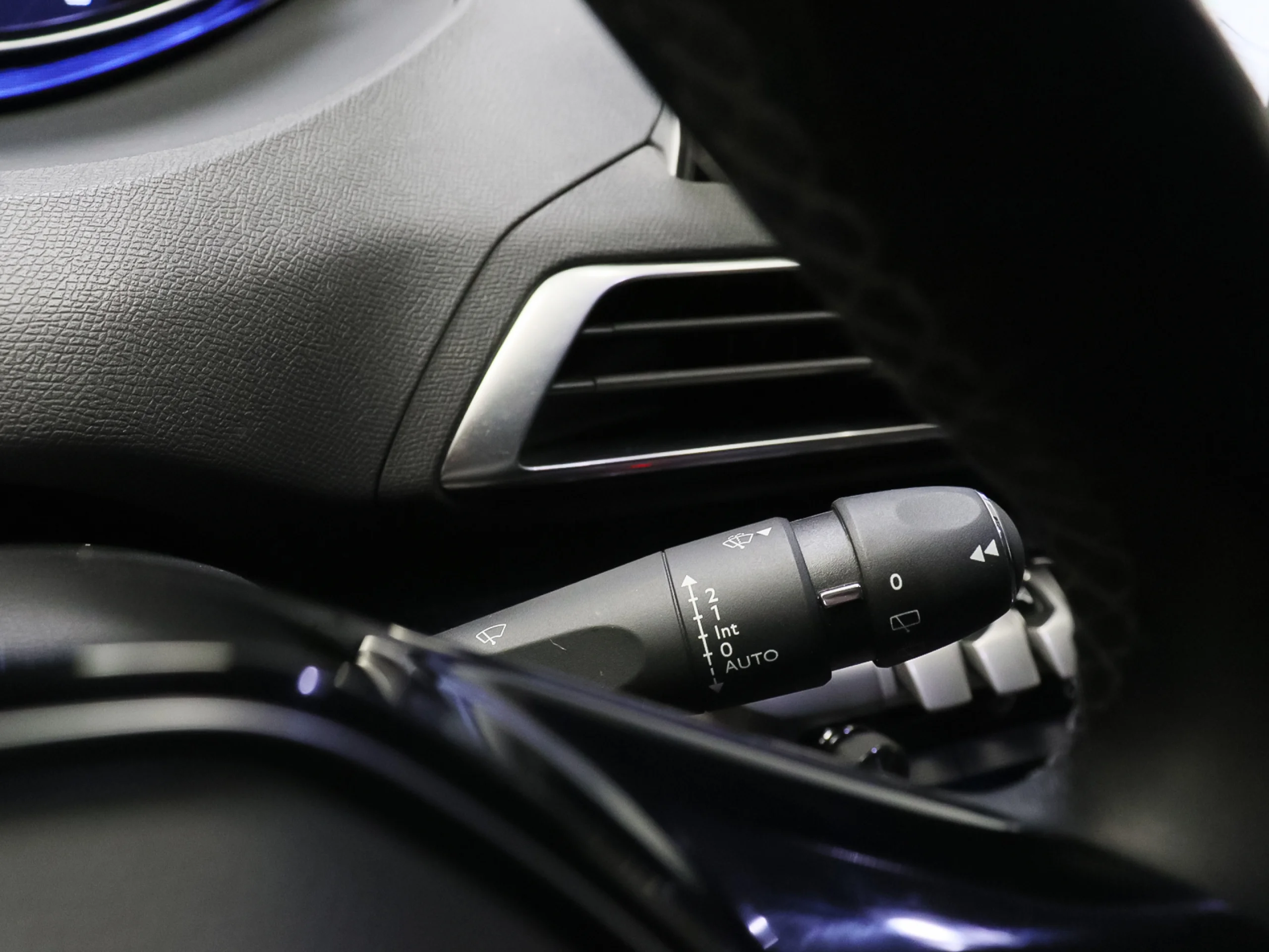 Peugeot 3008 BlueHDI 130 S&S Allure 96 kW (130 CV) - Foto 10