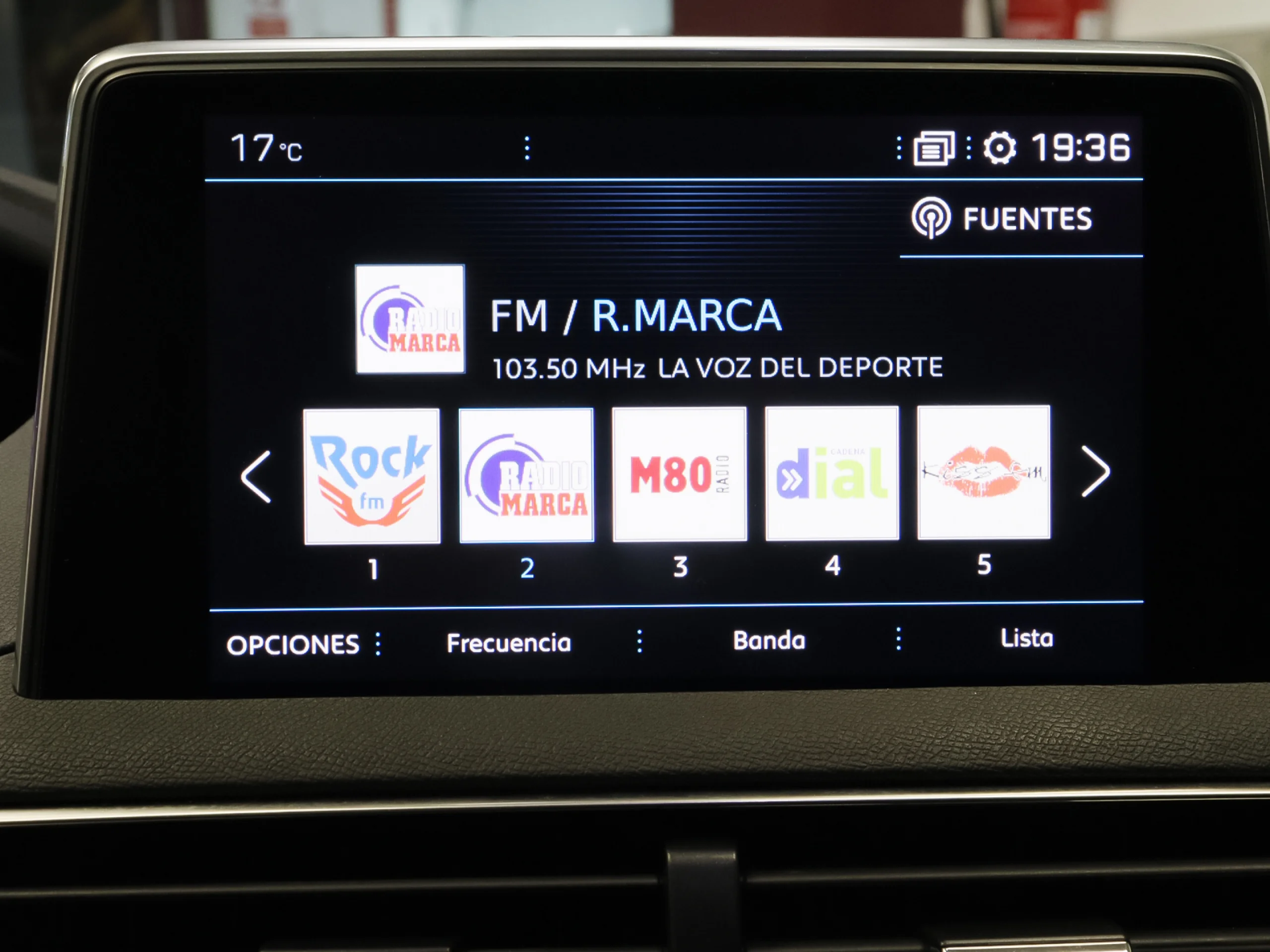 Peugeot 3008 BlueHDI 130 S&S Allure 96 kW (130 CV) - Foto 13