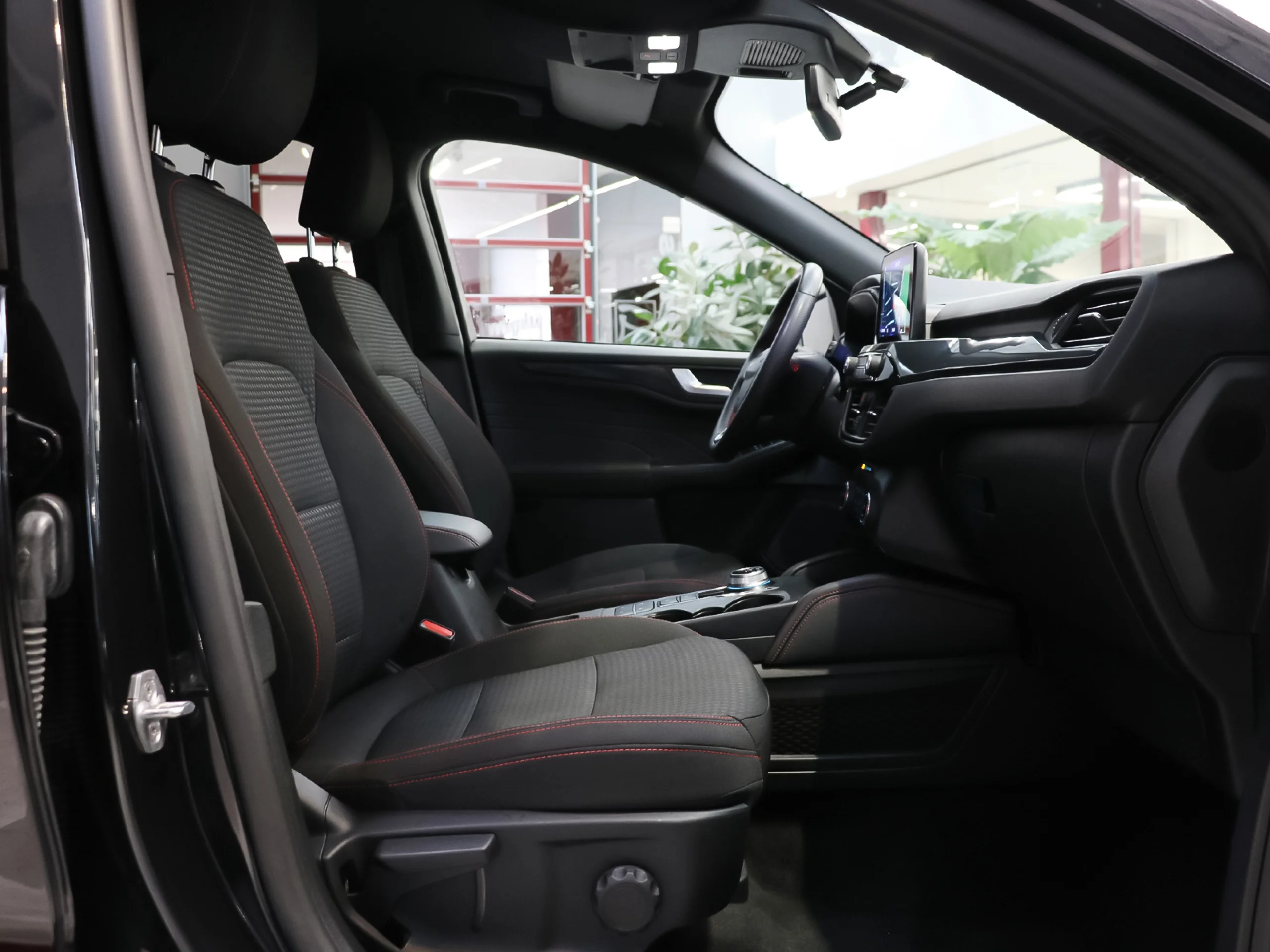 Ford Kuga 2.5 Duratec PHEV ST-Line Auto 165 kW (225 CV) - Foto 6