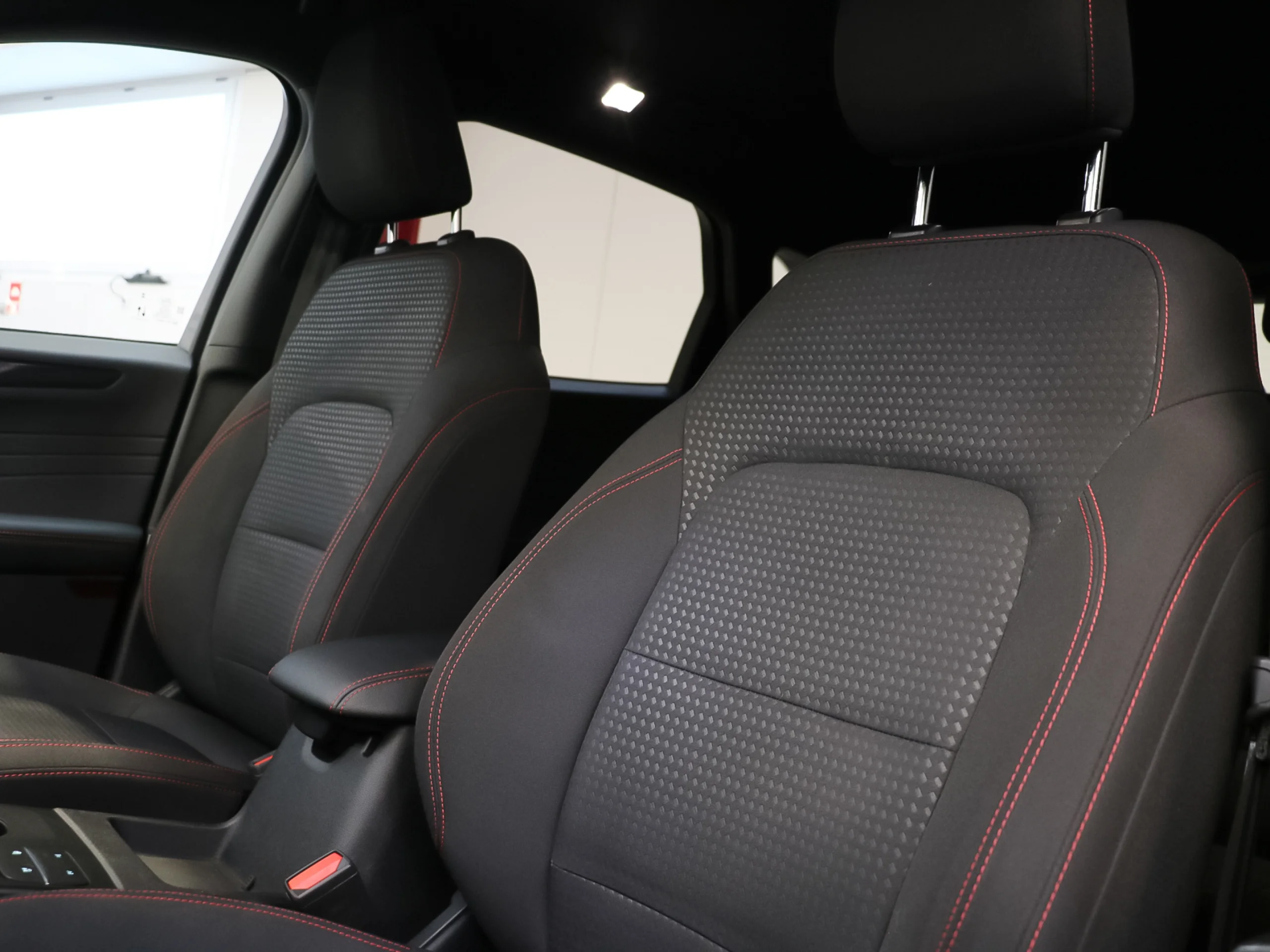 Ford Kuga 2.5 Duratec PHEV ST-Line Auto 165 kW (225 CV) - Foto 8