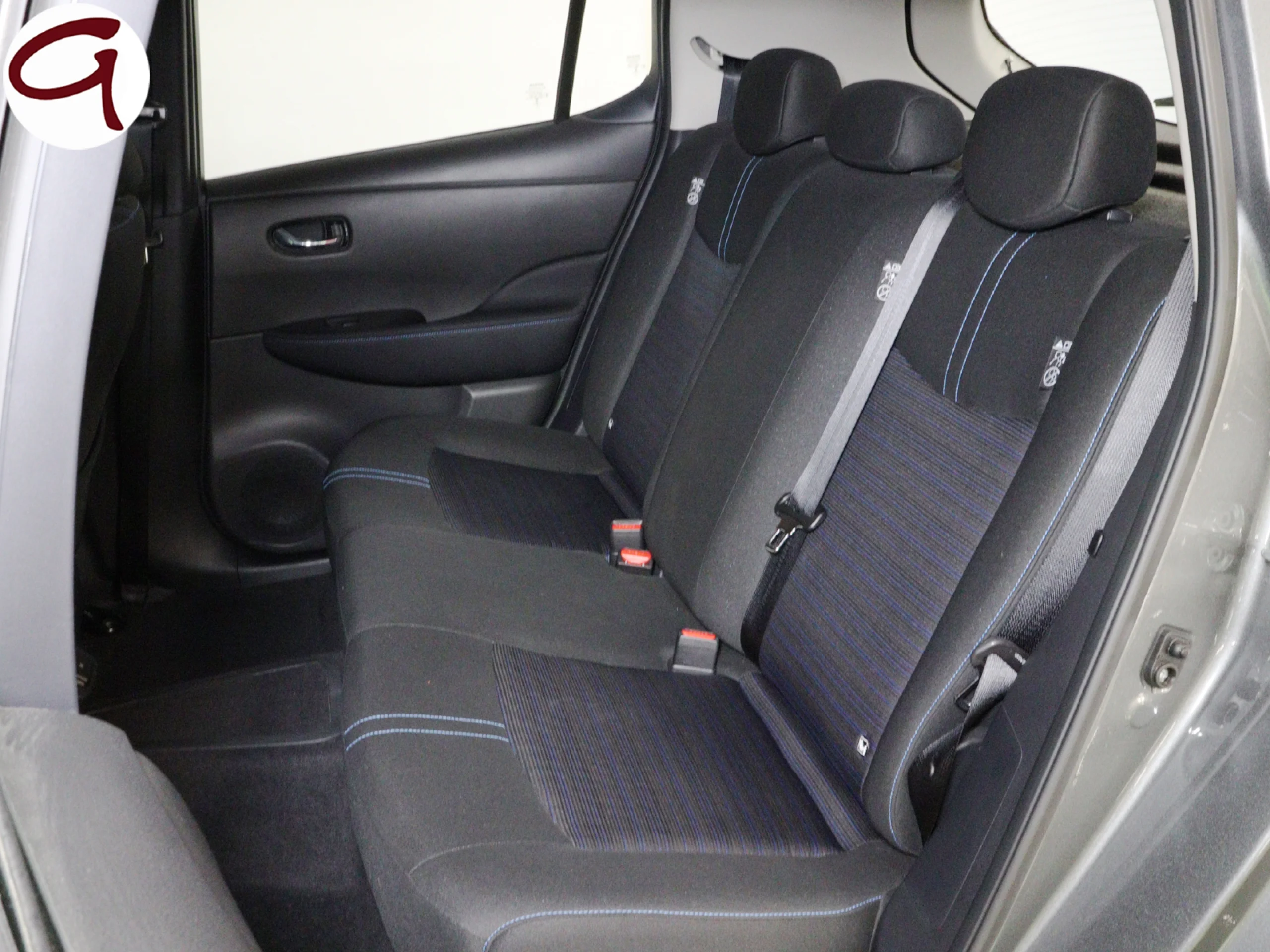 Nissan Leaf 62kWh e+ Acenta 160 kW (217 CV) - Foto 7