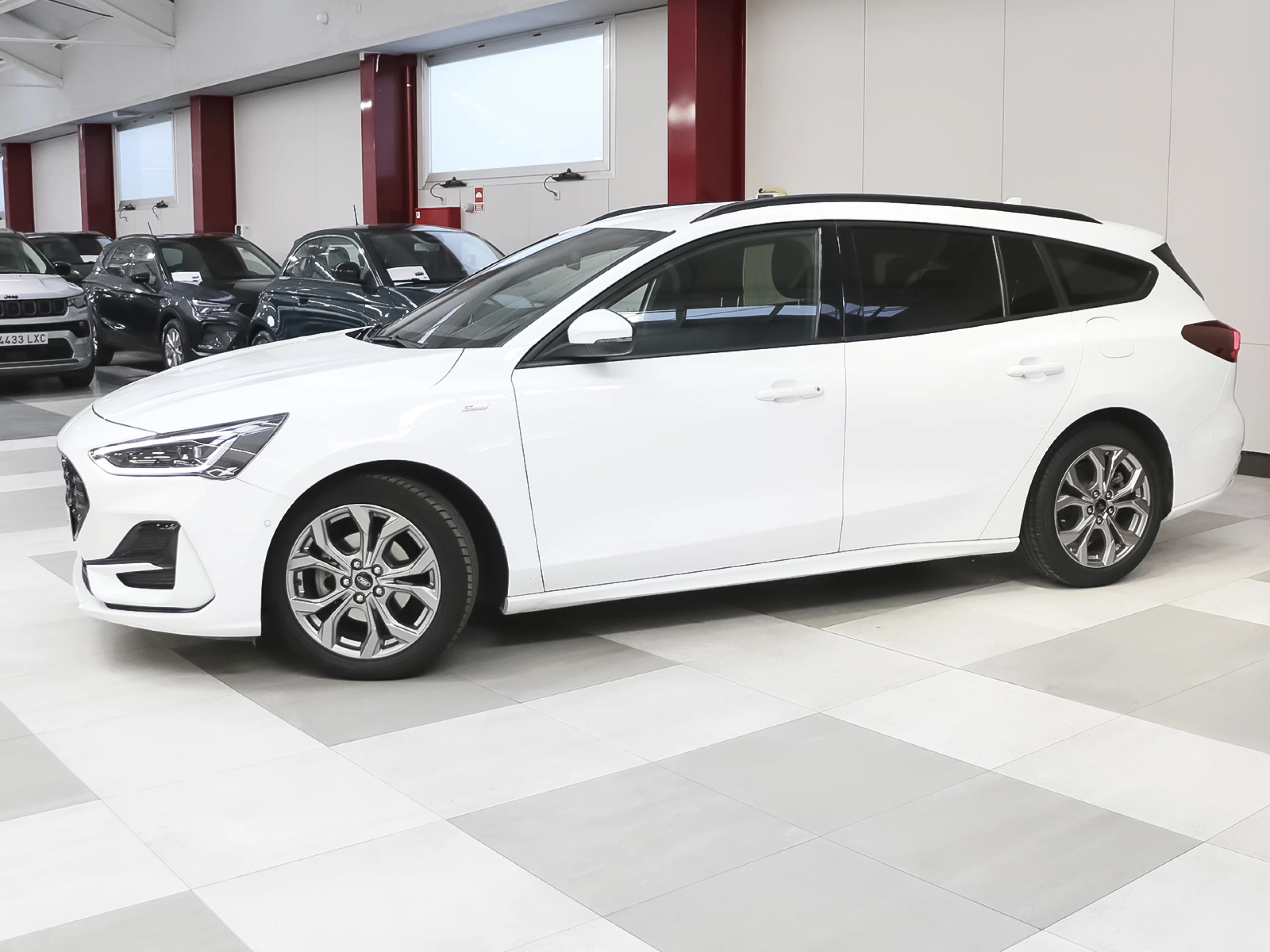 Ford Focus SportBreak 1.0 Ecoboost MHEV ST-Line 114 kW (155 CV) - Foto 2