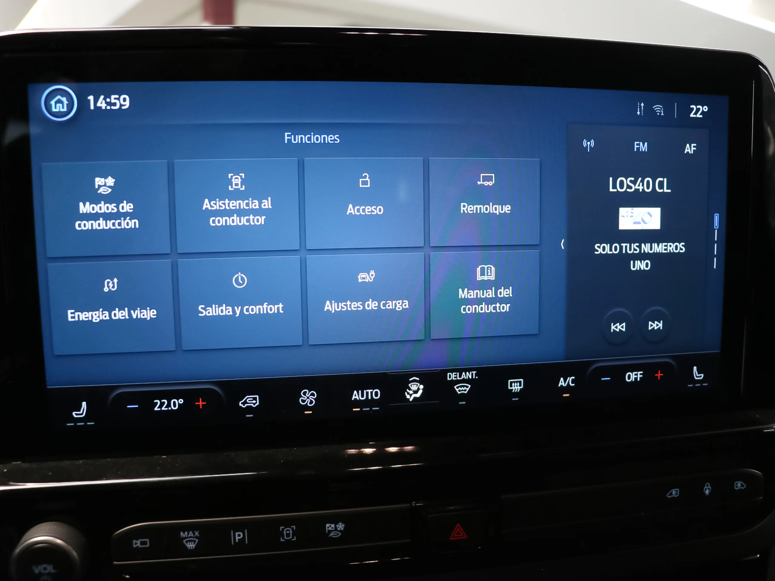 Ford Grand Tourneo Custom BEV 64kWh L2 Titanium X 160 kW (218 CV) - Foto 23