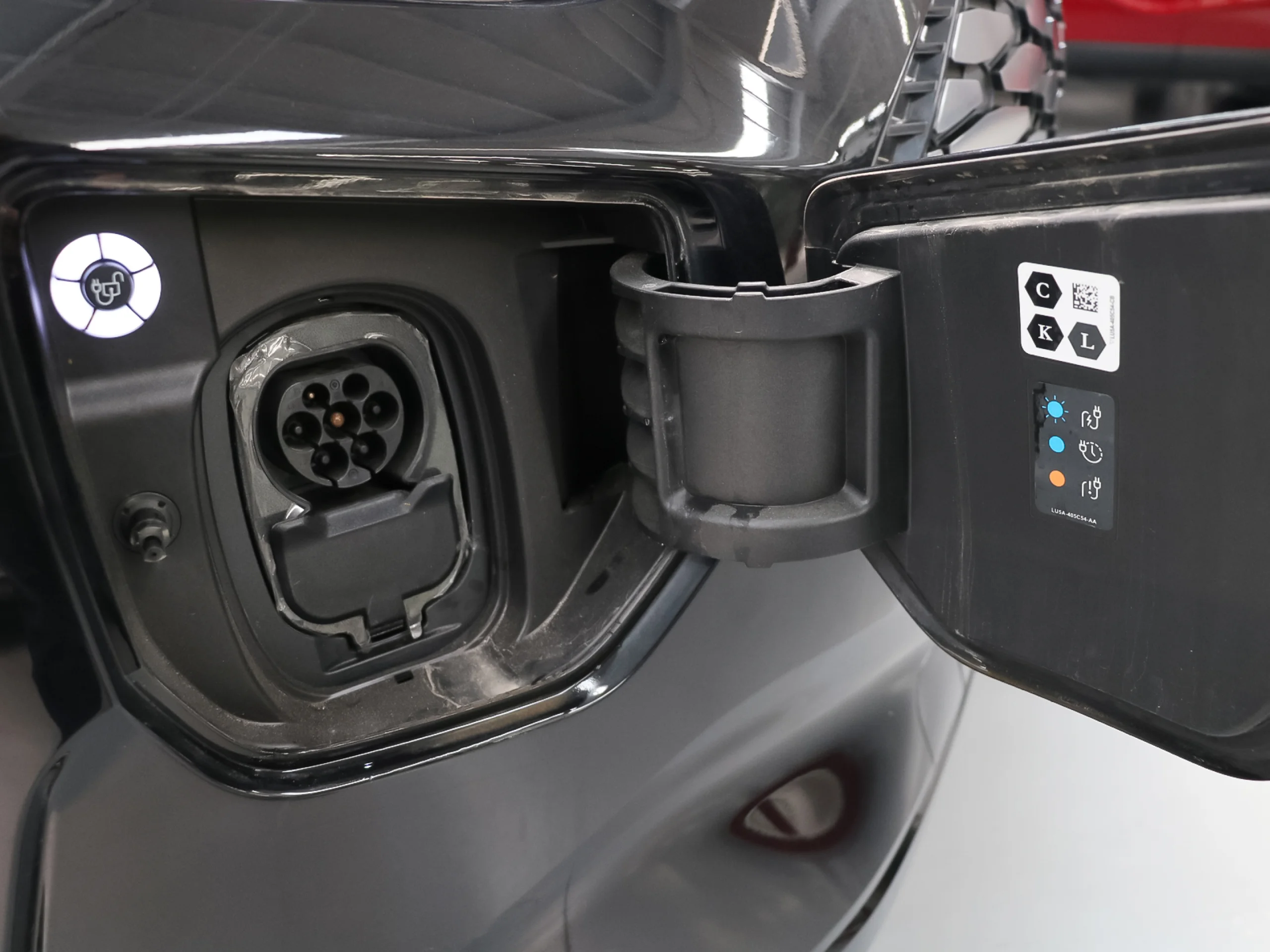 Ford Grand Tourneo Custom BEV 64kWh L2 Titanium X 160 kW (218 CV) - Foto 54