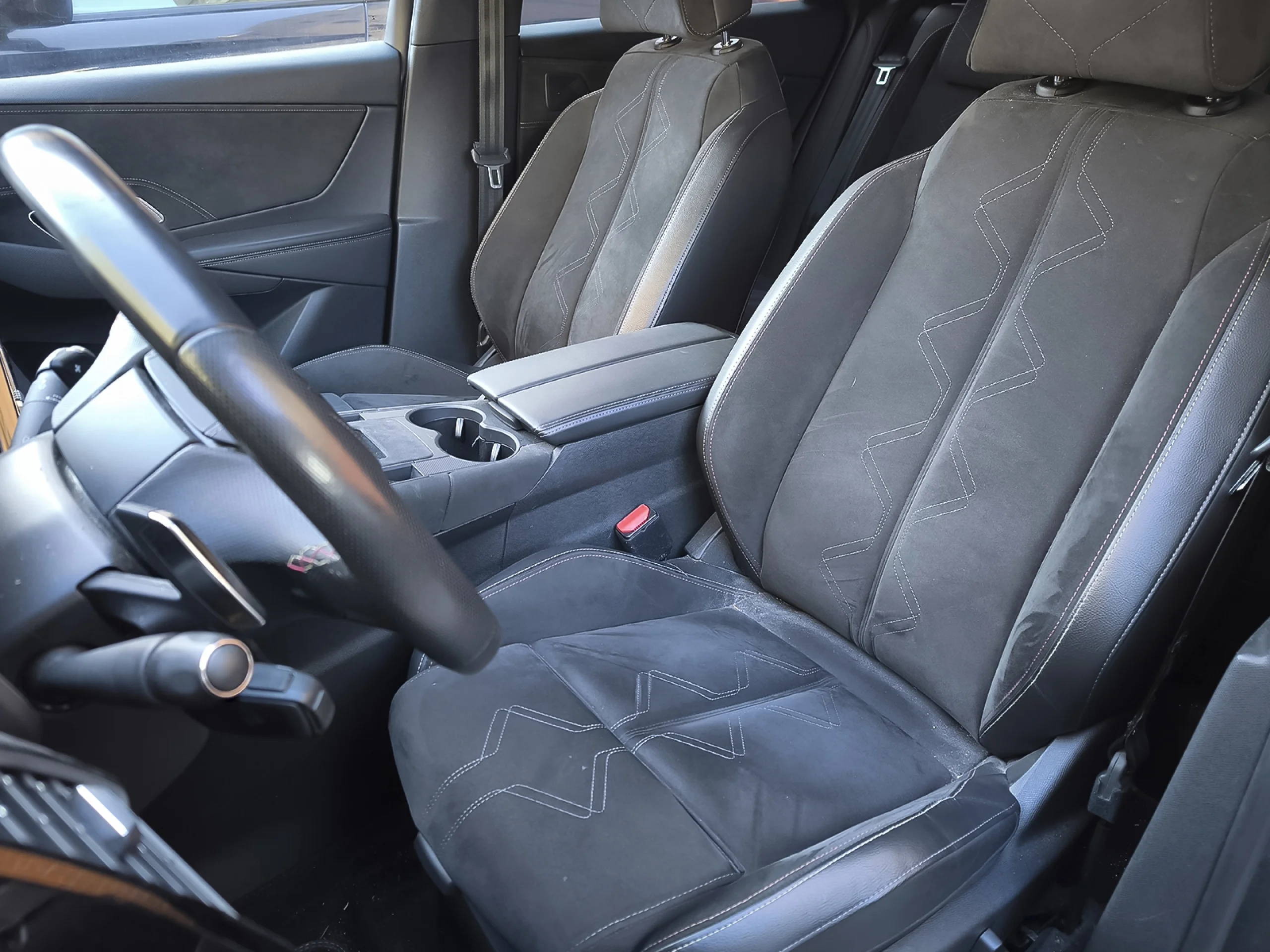 DS DS7 Crossback E-Tense 225 Performance Line+ Auto 165 kW (225 CV) - Foto 3