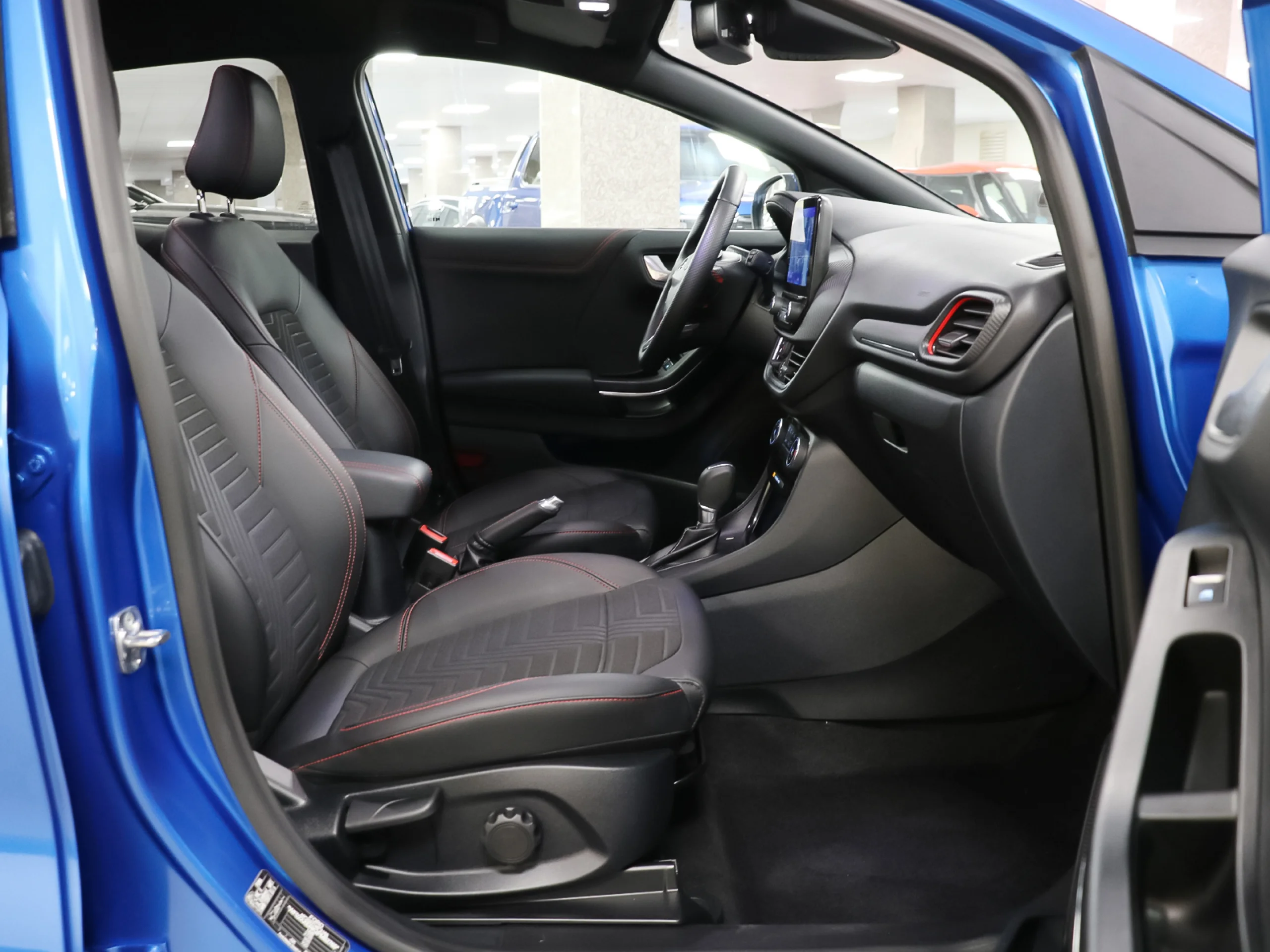 Ford Puma 1.0 EcoBoost MHEV ST-Line X Auto 114 kW (155 CV) - Foto 6