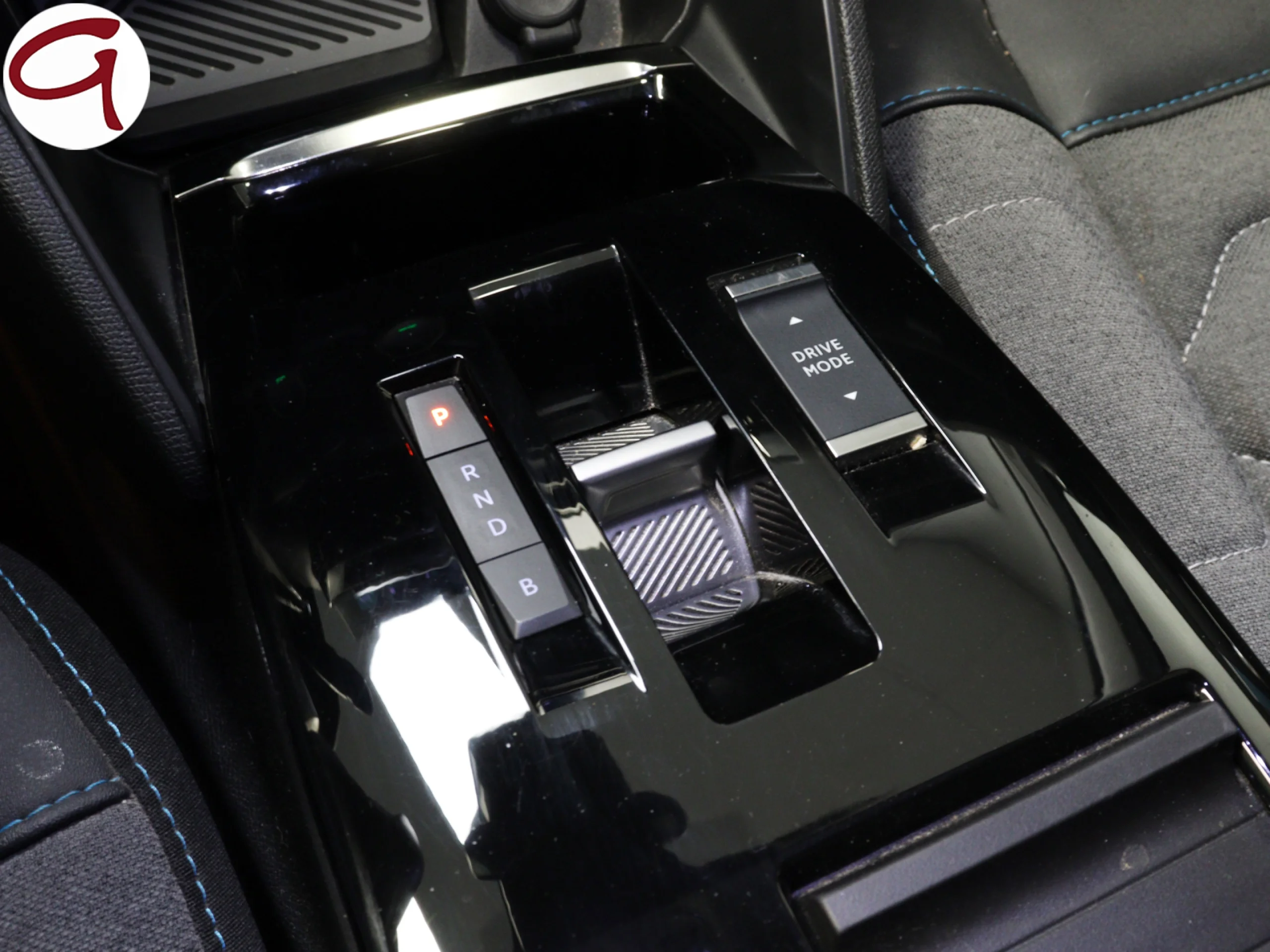 Citroen ë-C4 100kW Electrico C-Series 100 kW (136 CV) - Foto 30