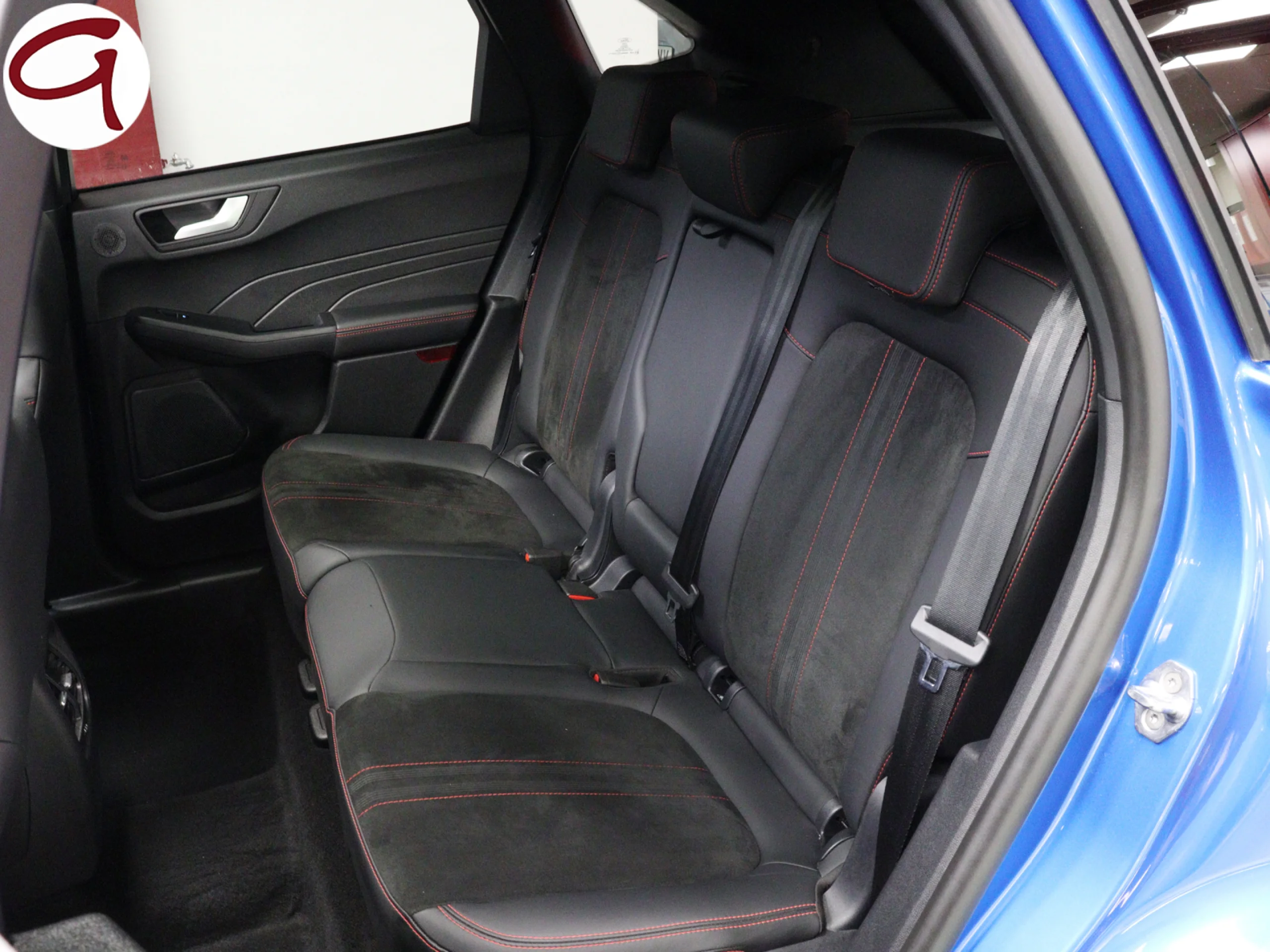Ford Kuga 2.5 Duratec PHEV ST-Line X Auto 178 kW (243 CV) - Foto 13