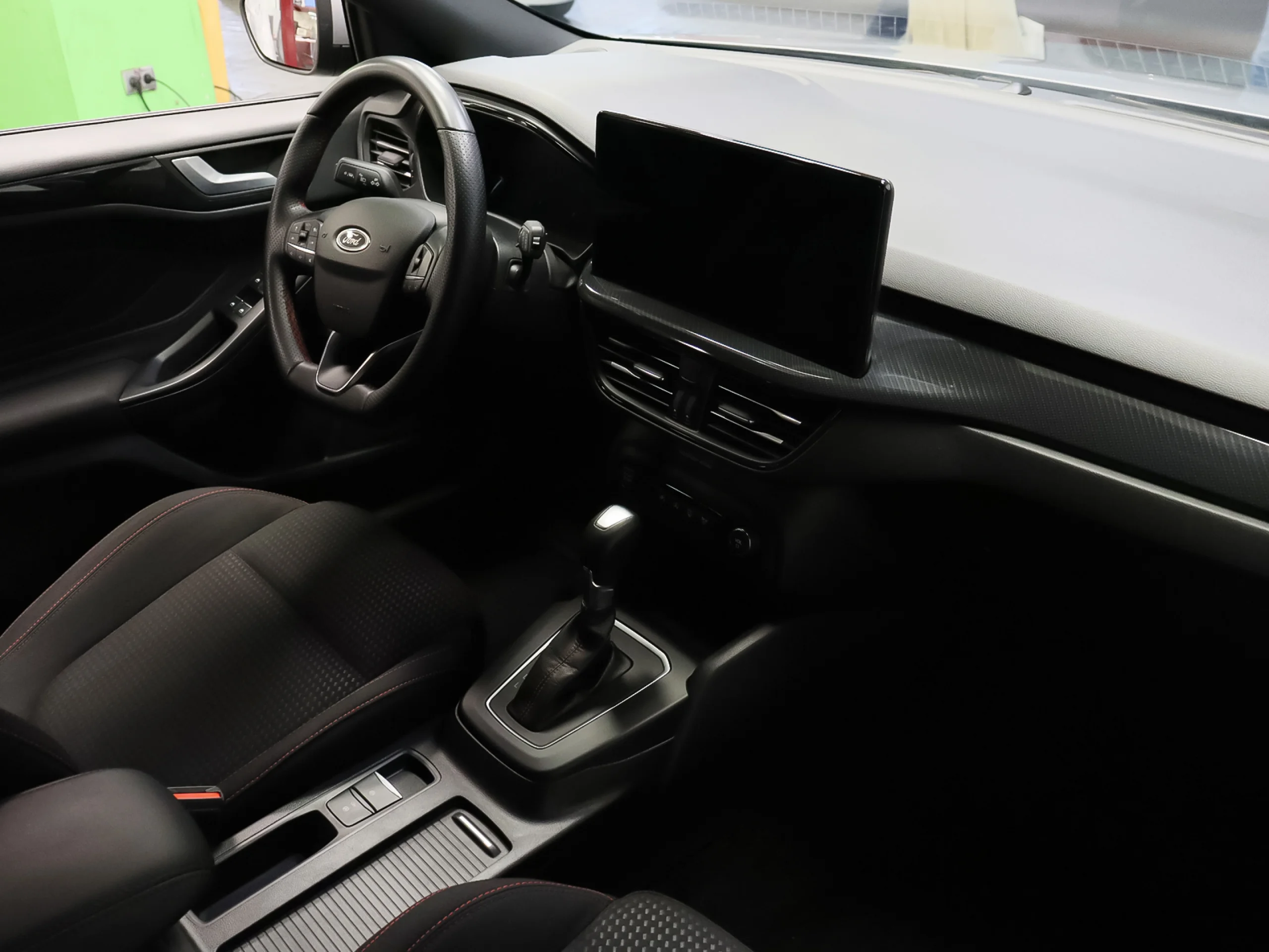 Ford Focus SportBreak 1.0 Ecoboost MHEV ST-Line Auto 114 kW (155 CV) - Foto 4