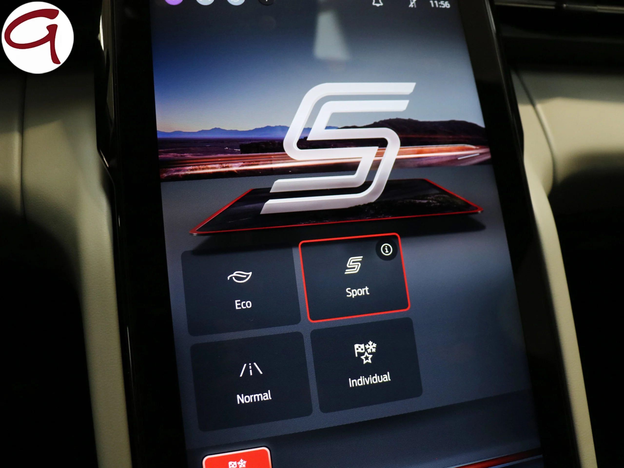 Ford Capri CX740L Premium R. Ext. RWD 77kWh 210 kW (286 CV) - Foto 27