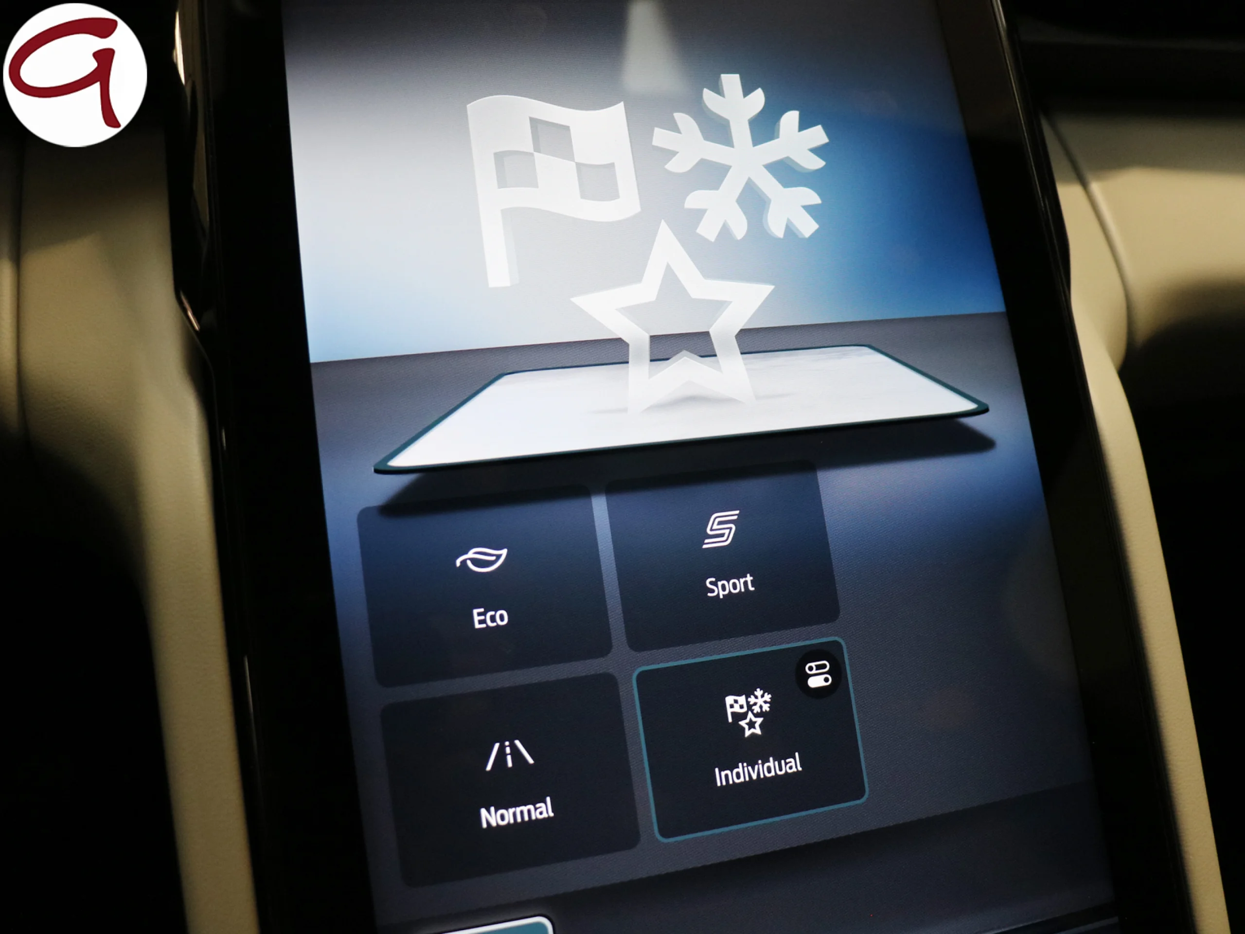 Ford Capri CX740L Premium R. Ext. RWD 77kWh 210 kW (286 CV) - Foto 29