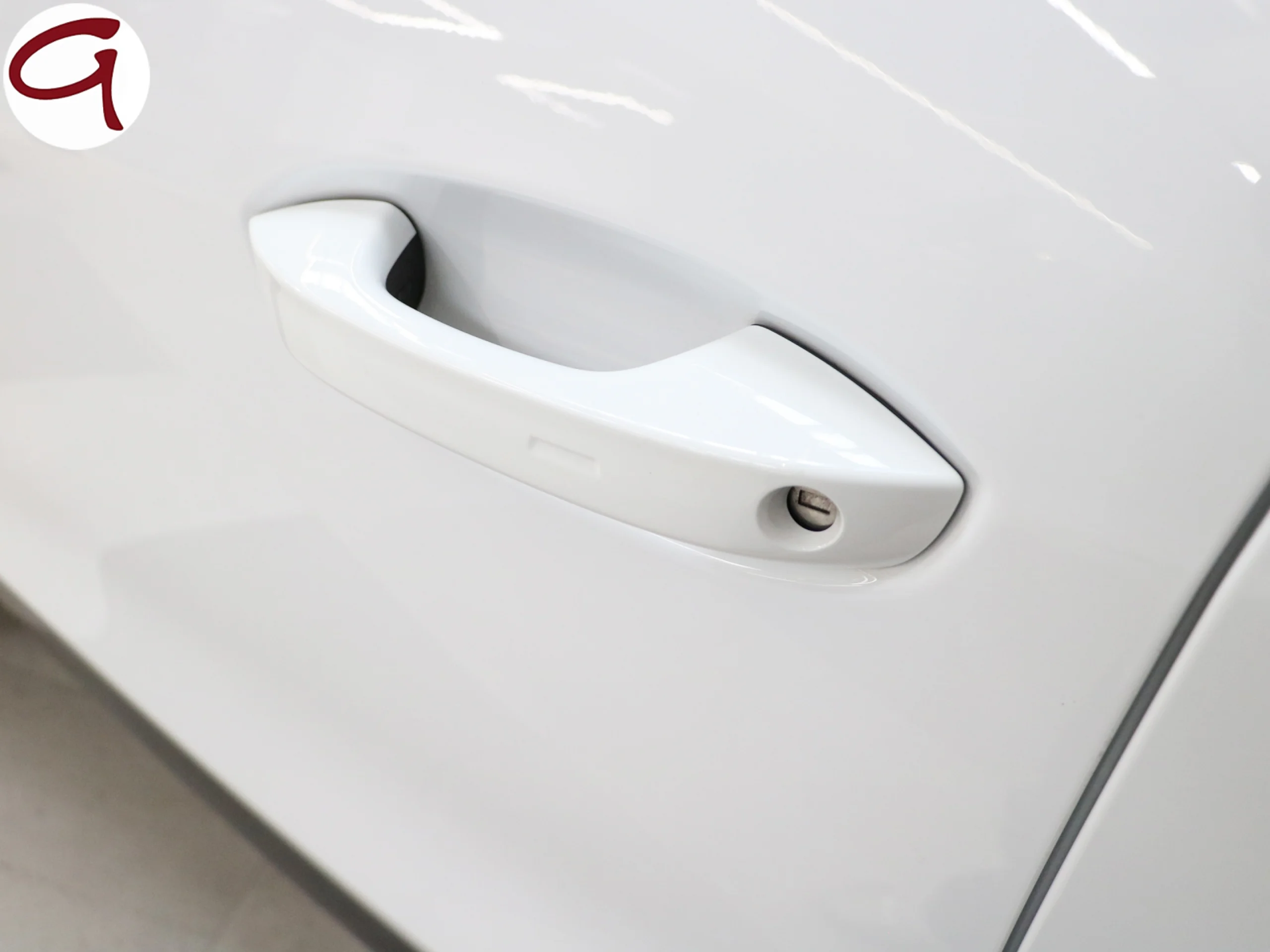 Ford Capri CX740L Premium R. Ext. RWD 77kWh 210 kW (286 CV) - Foto 45