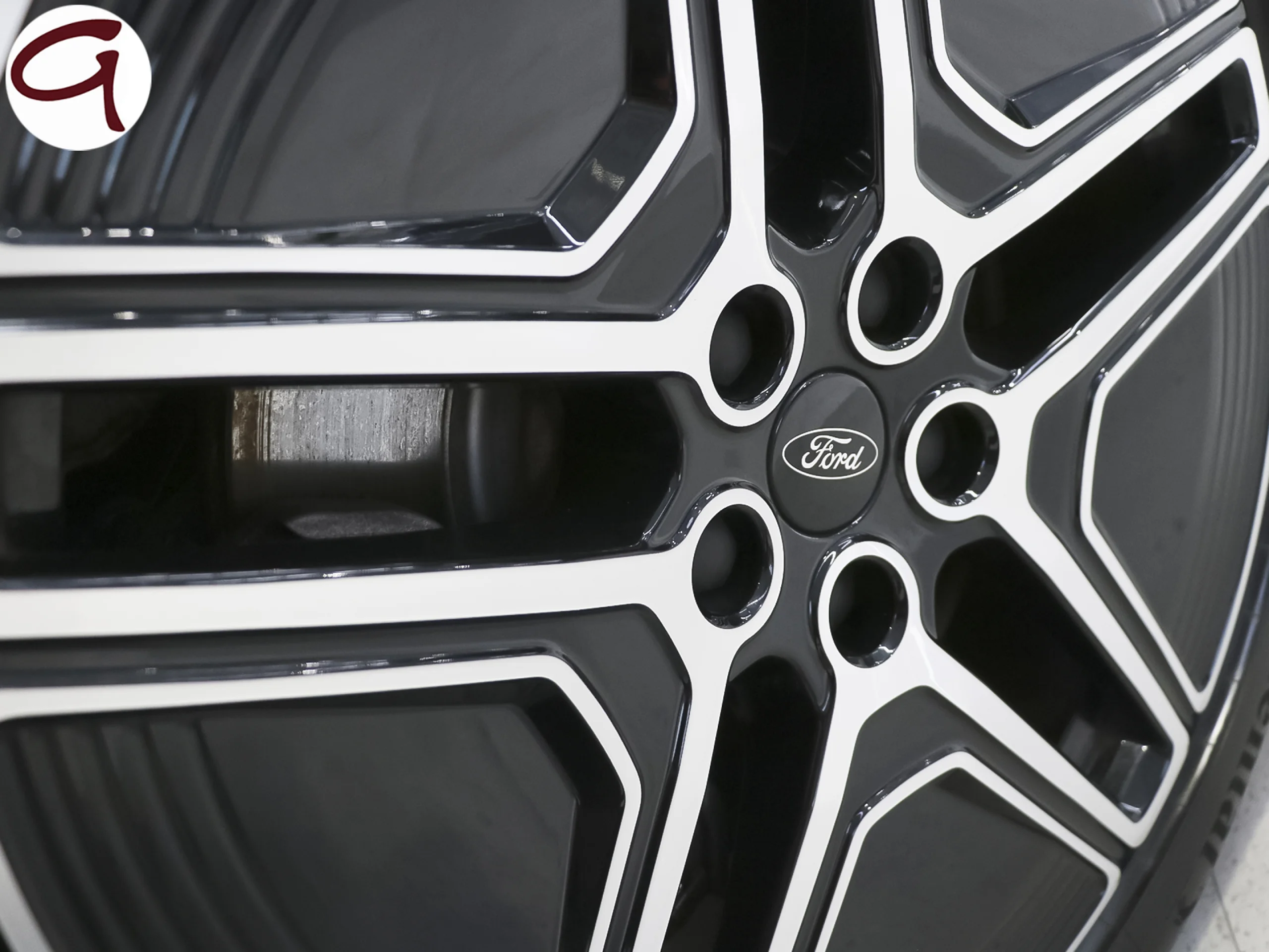 Ford Capri CX740L Premium R. Ext. RWD 77kWh 210 kW (286 CV) - Foto 47