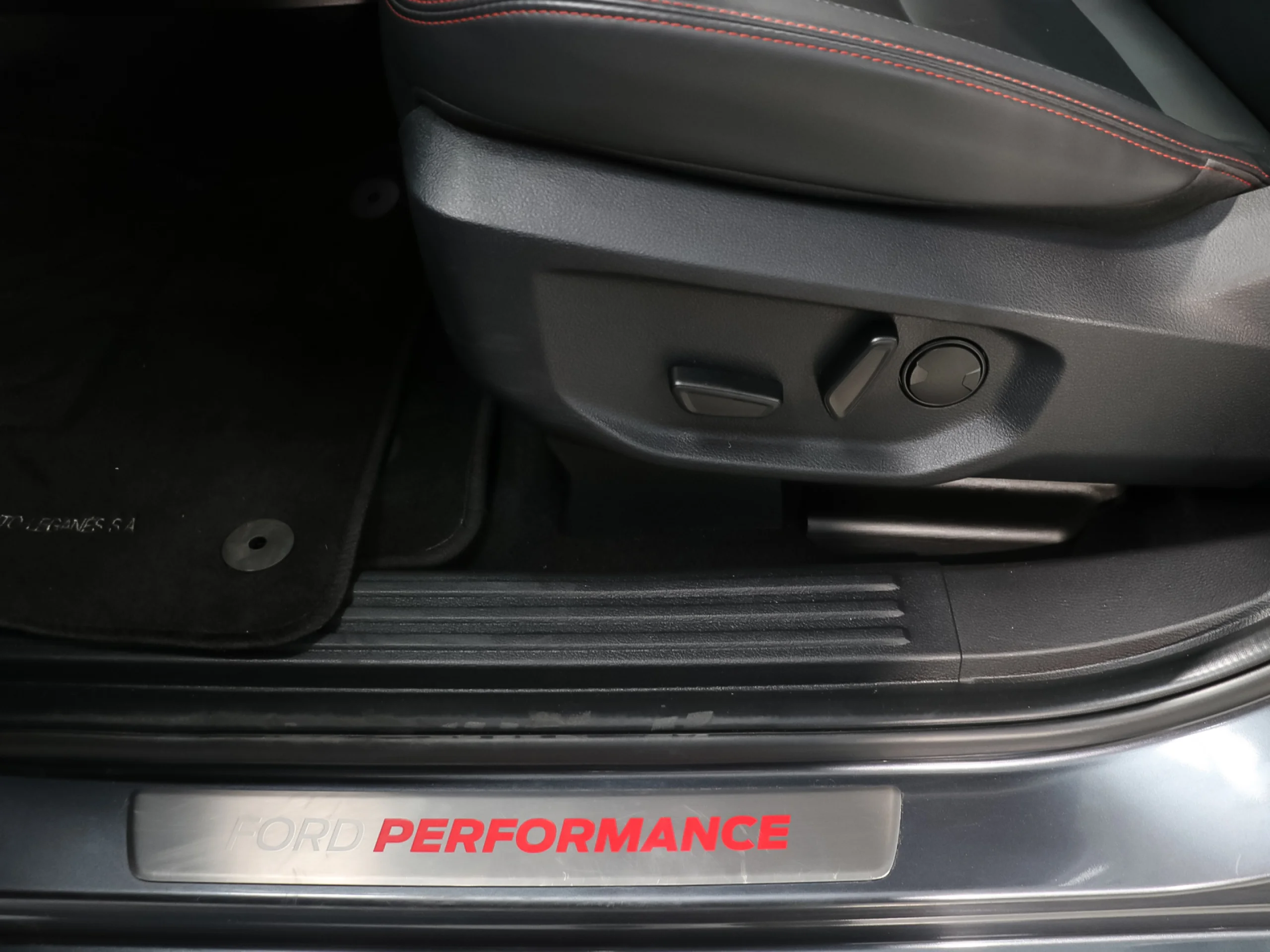 Ford Ranger Pickup 3.0 Ecoboost Doble Cabina Raptor AT e-AWD 215 kW (292 CV) - Foto 5