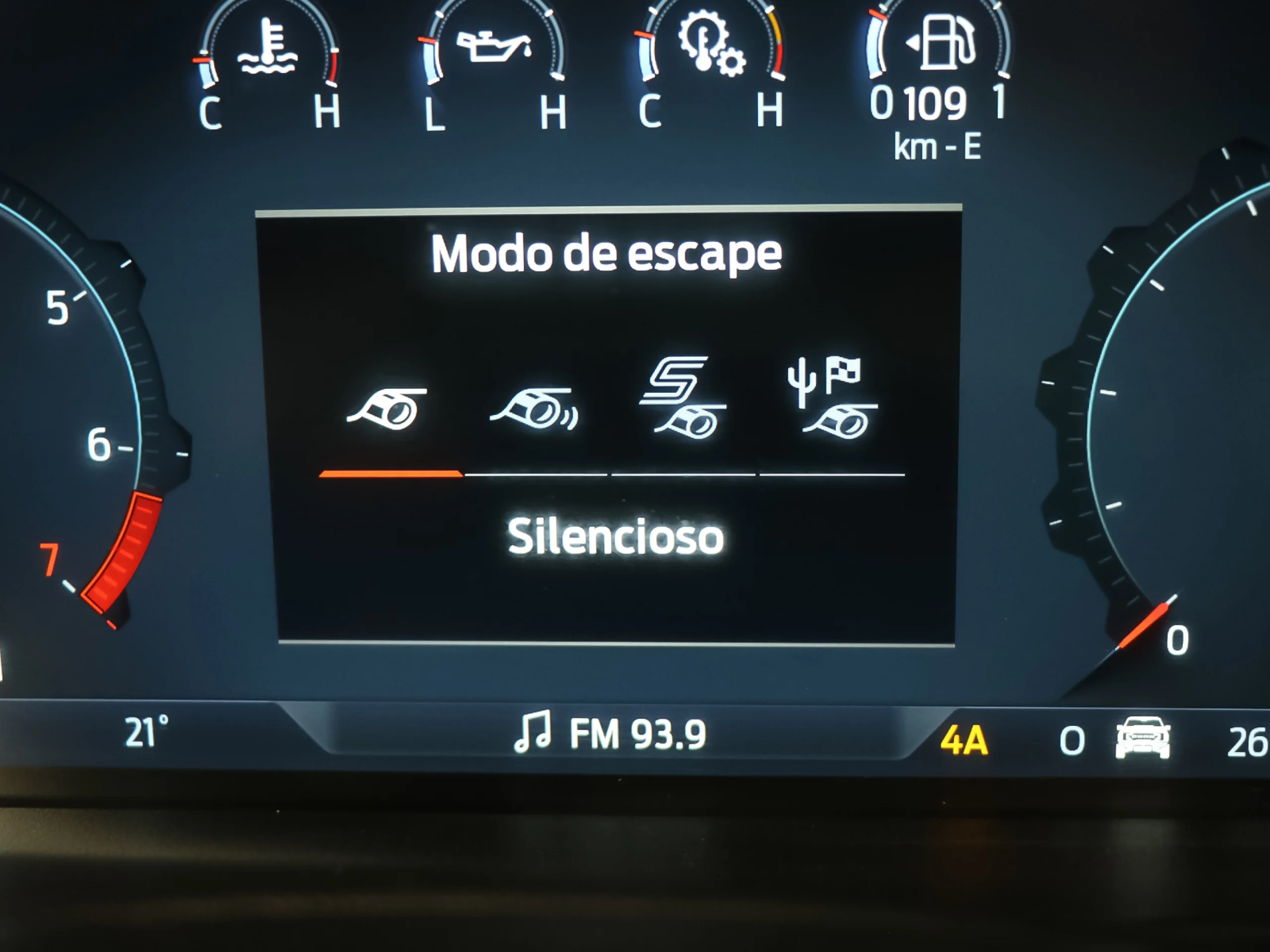 Ford Ranger Pickup 3.0 Ecoboost Doble Cabina Raptor AT e-AWD 215 kW (292 CV) - Foto 47