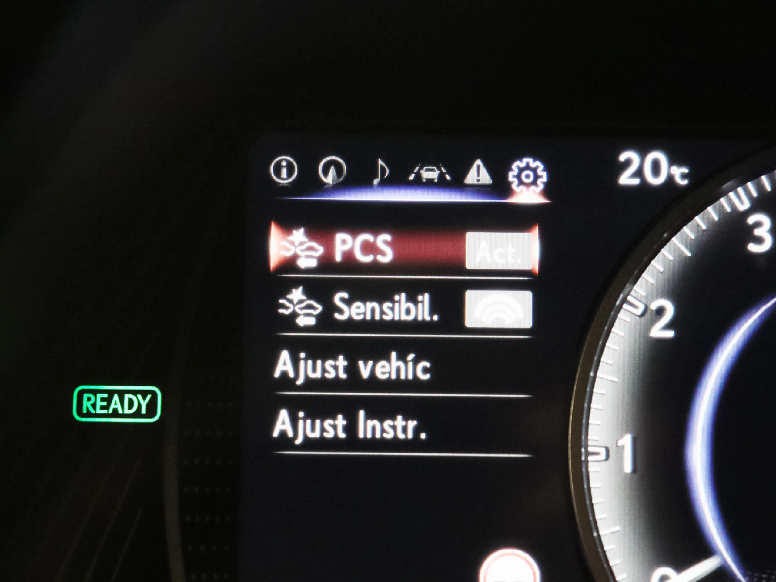 Lexus UX 250h Business 2WD 135 kW (184 CV) - Foto 15