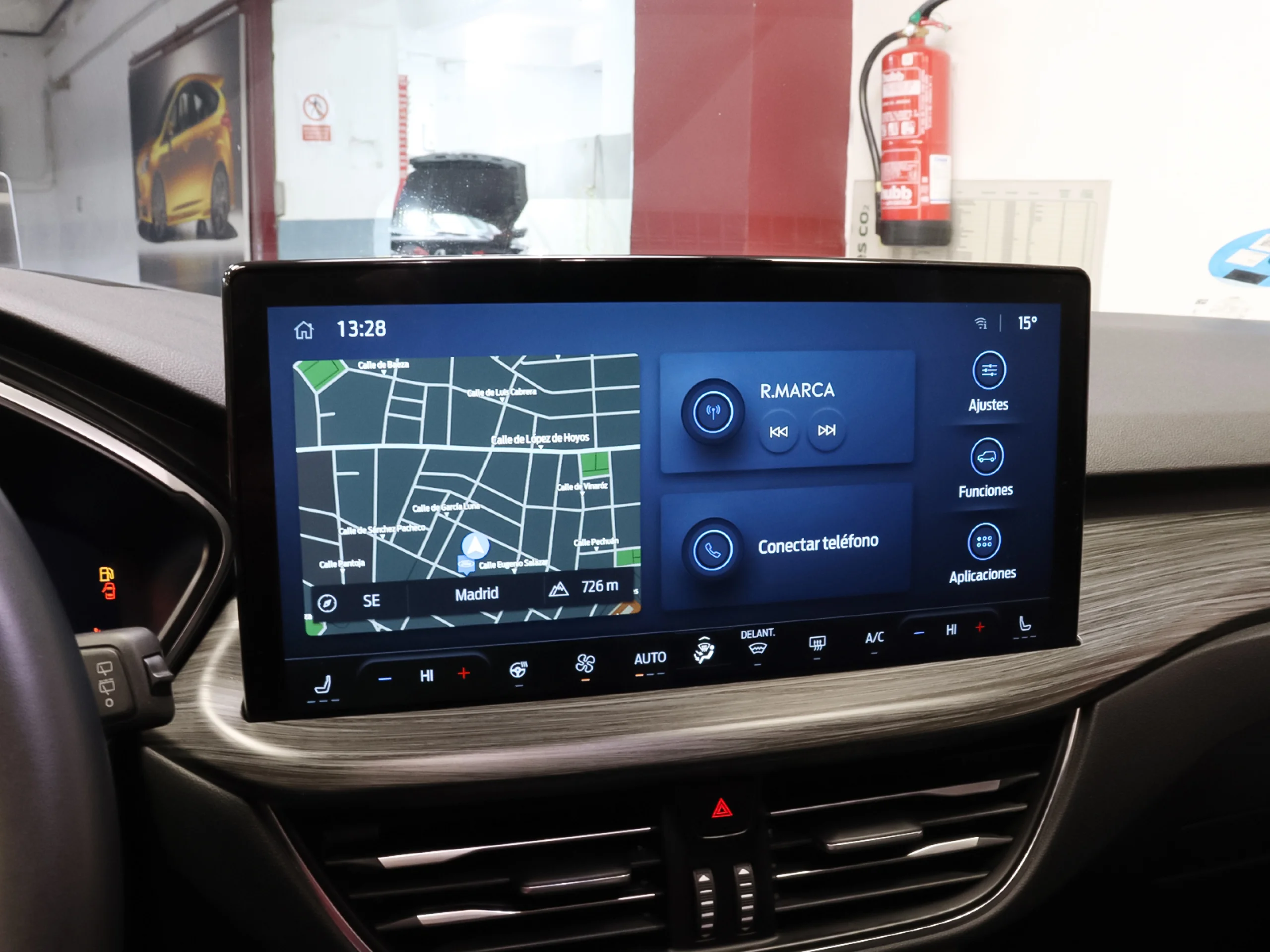 Ford Kuga 2.5 Duratec PHEV Active X 178 kW (243 CV) - Foto 18