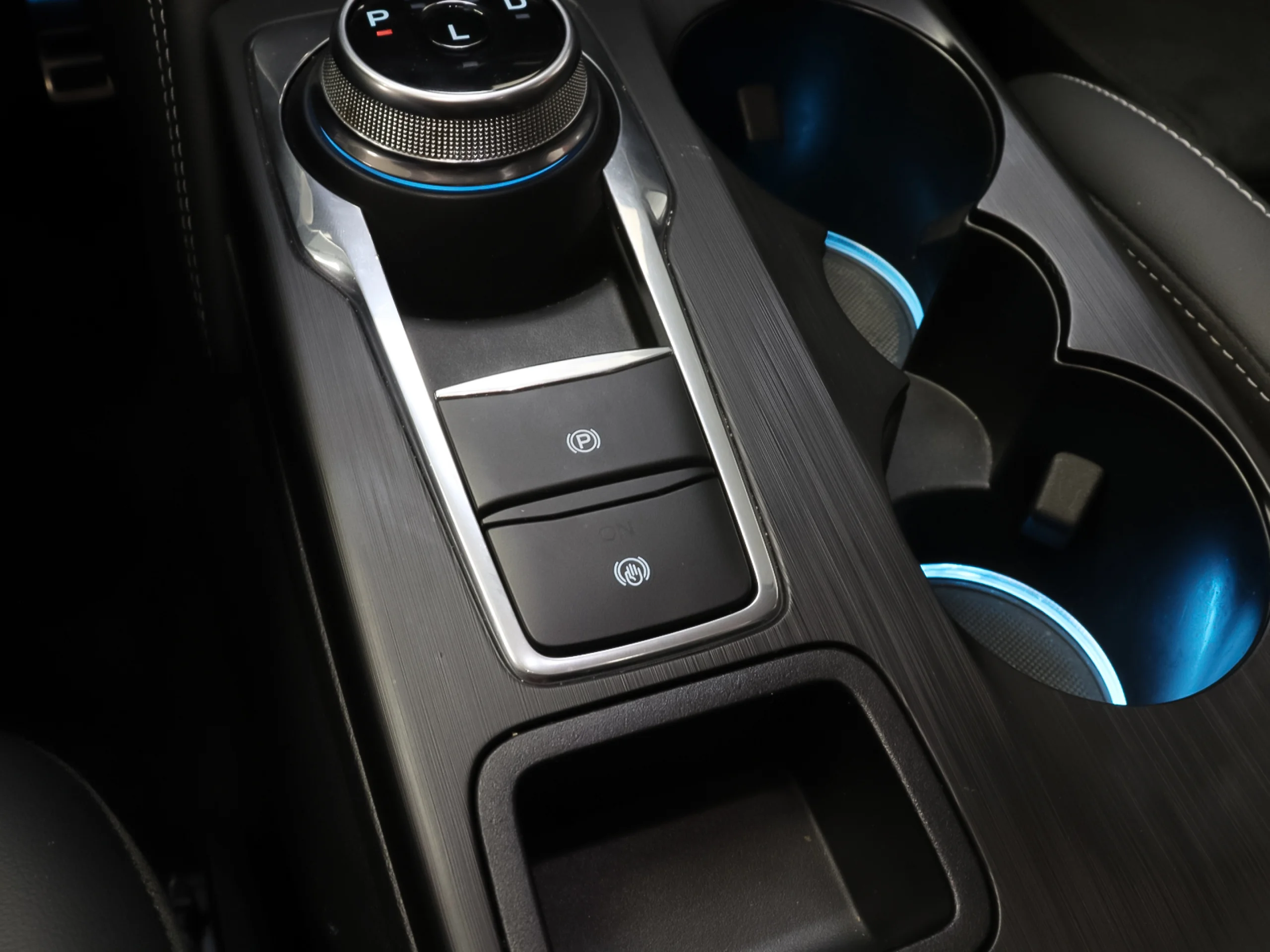 Ford Kuga 2.5 Duratec PHEV Active X 178 kW (243 CV) - Foto 28