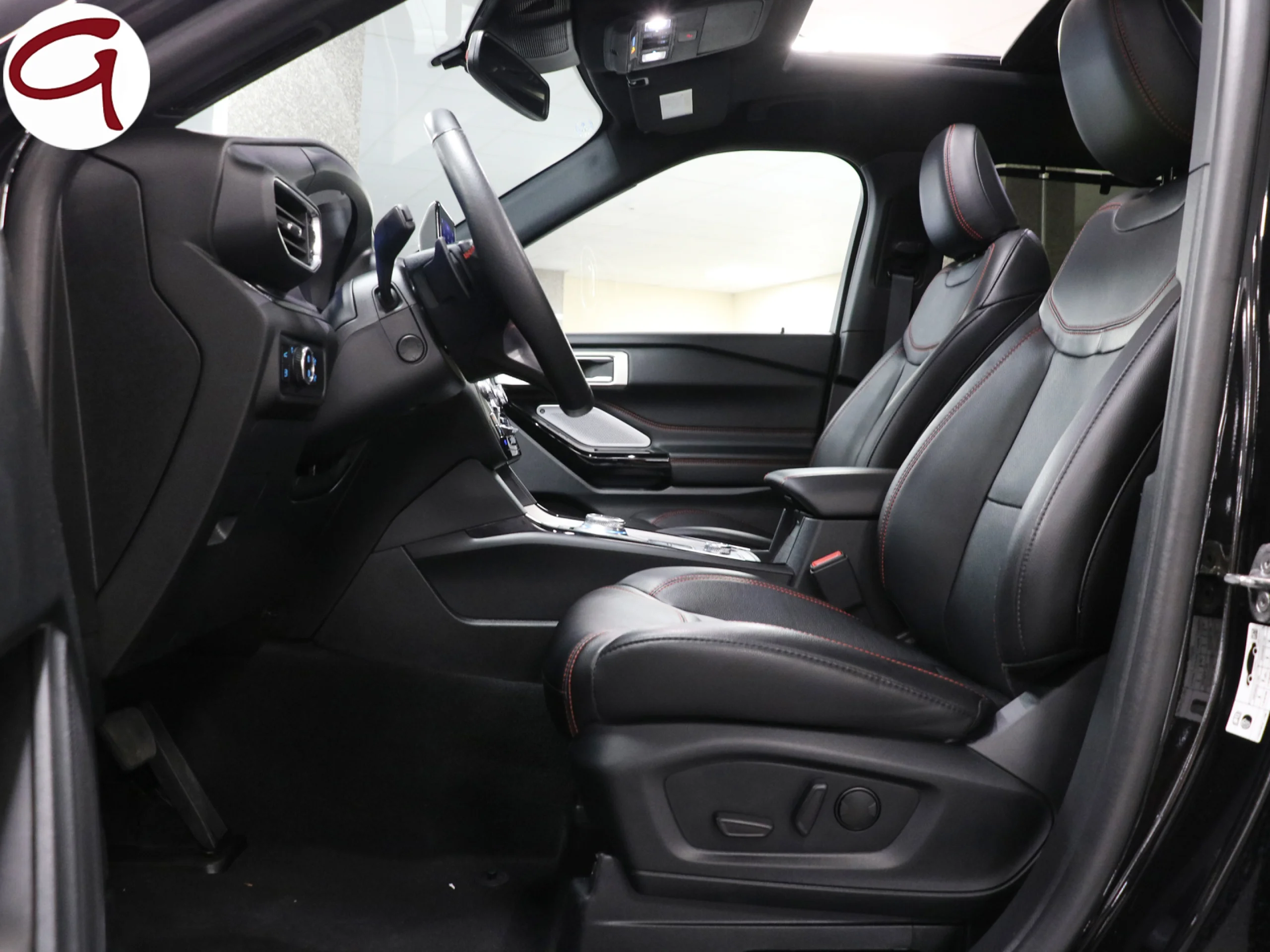 Ford Explorer 3.0 PHEV ST Line AWD 336 kW (457 CV) - Foto 7