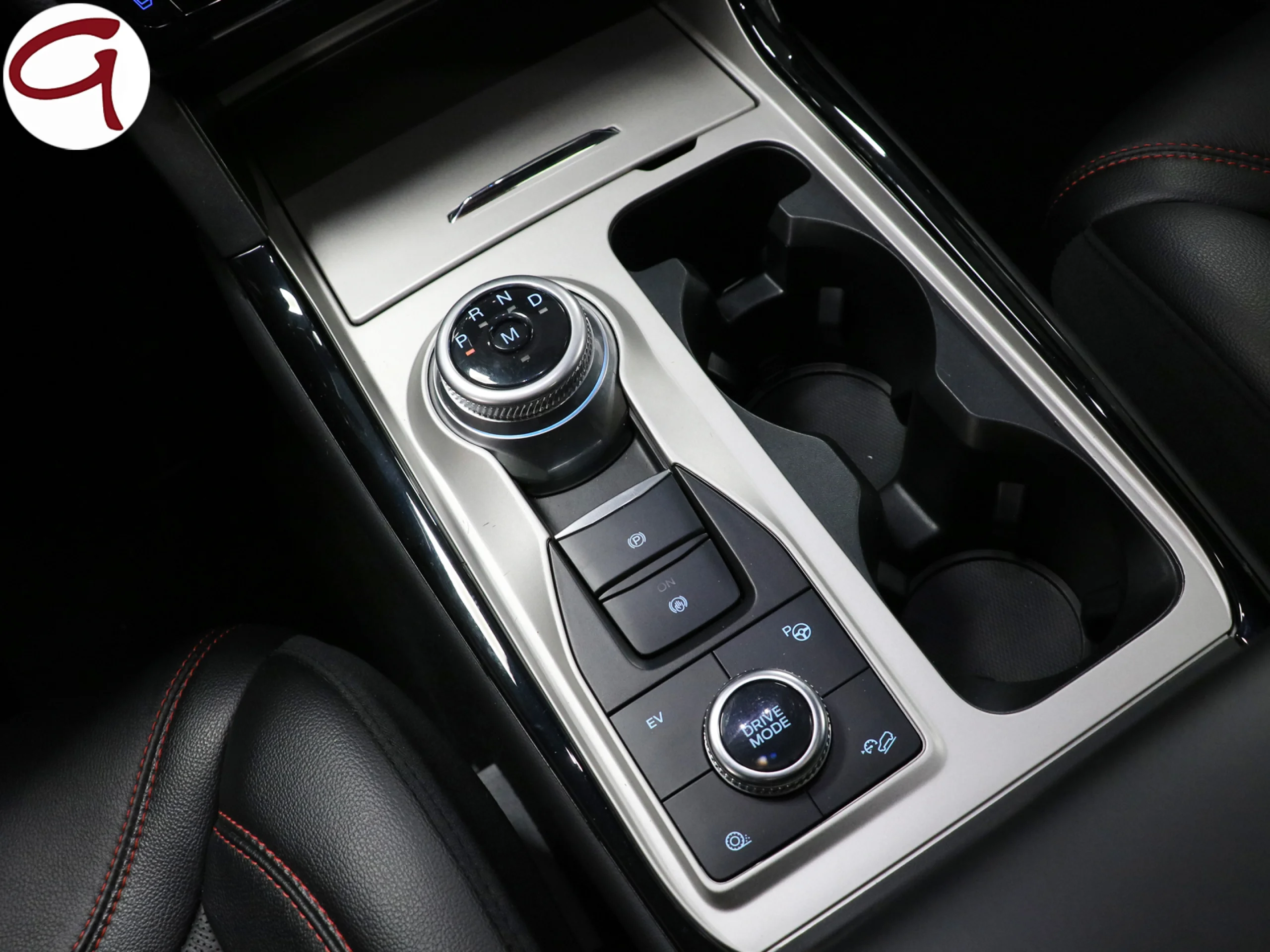 Ford Explorer 3.0 PHEV ST Line AWD 336 kW (457 CV) - Foto 26