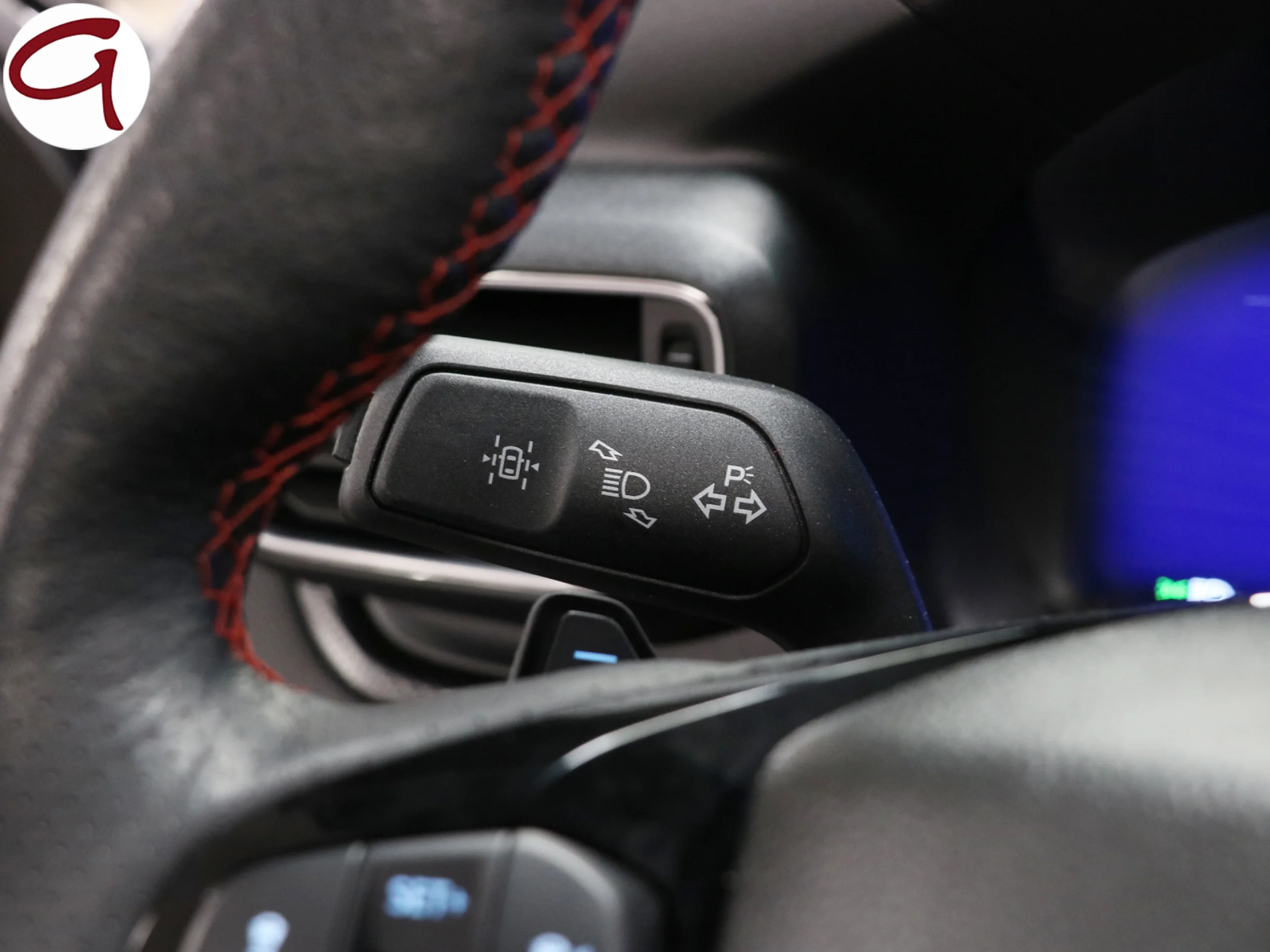 Ford Explorer 3.0 PHEV ST Line AWD 336 kW (457 CV) - Foto 40