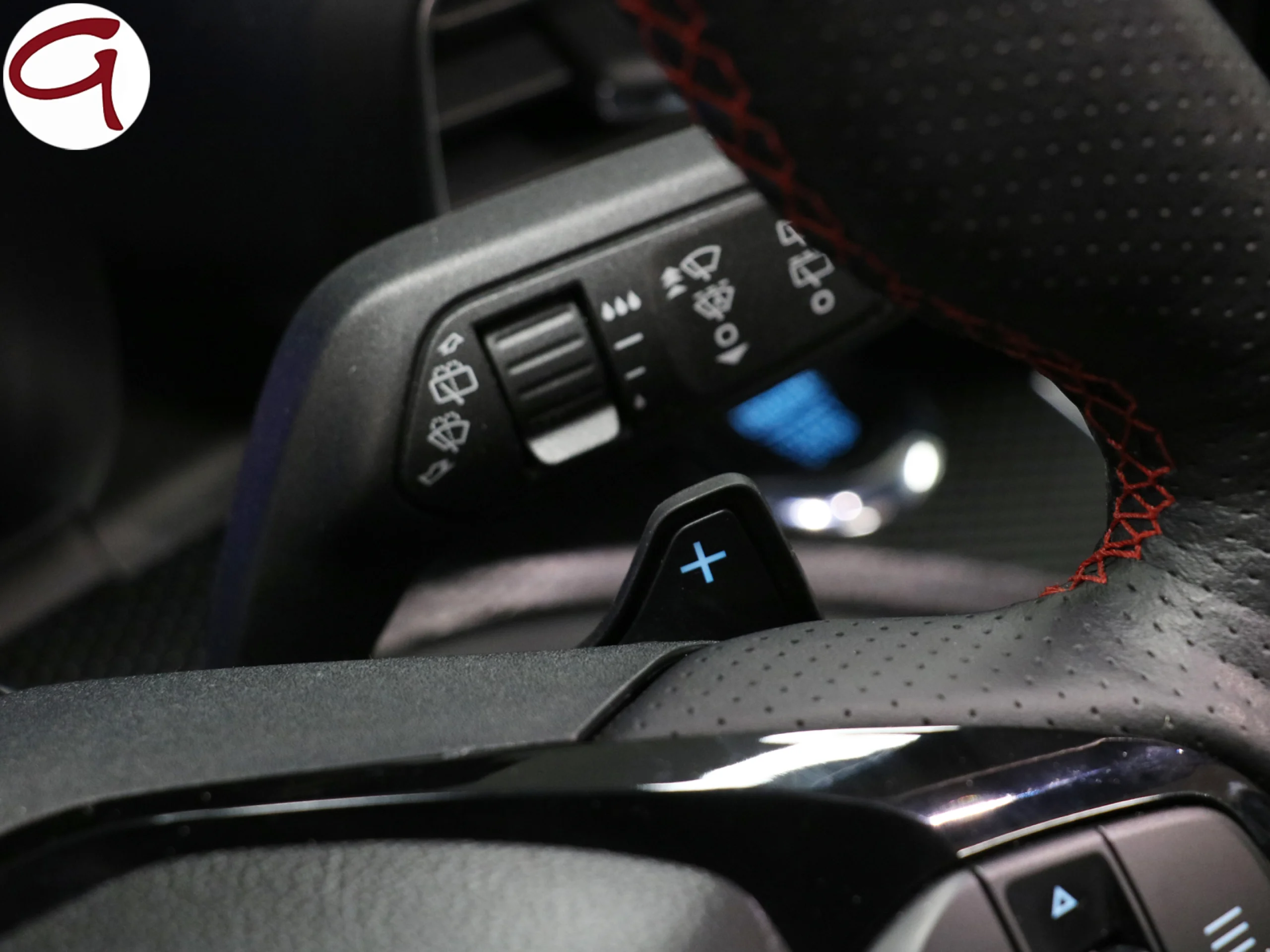 Ford Explorer 3.0 PHEV ST Line AWD 336 kW (457 CV) - Foto 41