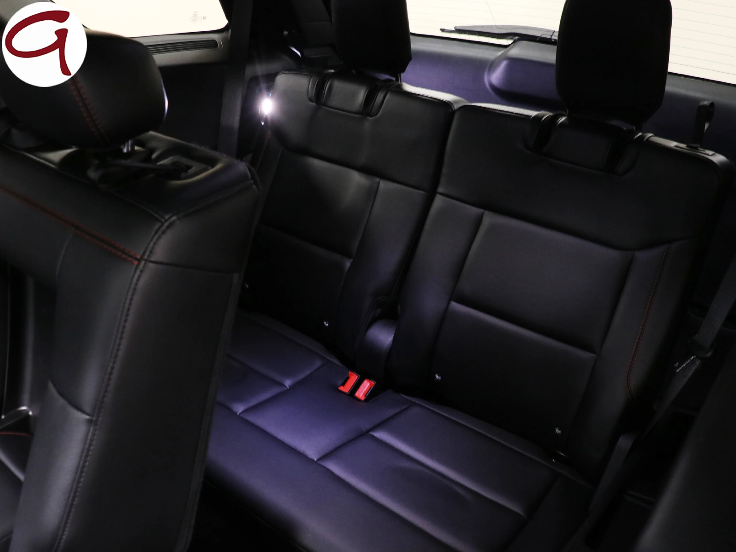 Ford Explorer 3.0 PHEV ST Line AWD 336 kW (457 CV) - Foto 13