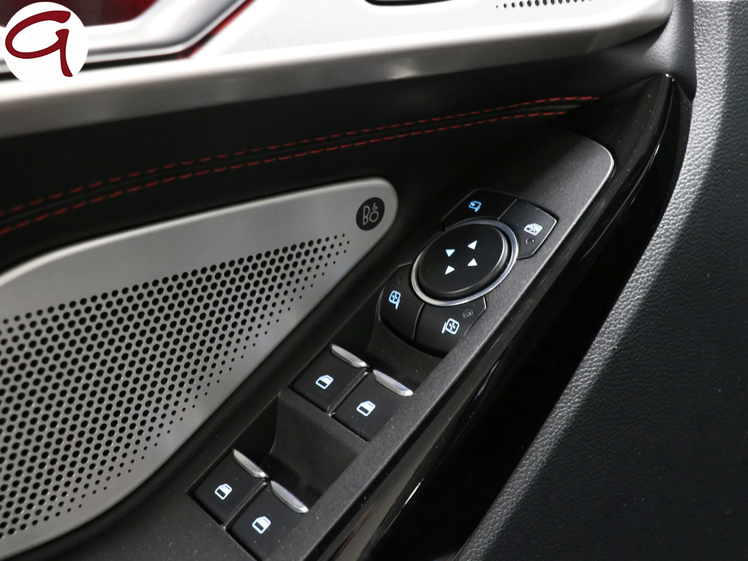 Ford Explorer 3.0 PHEV ST Line AWD 336 kW (457 CV) - Foto 48