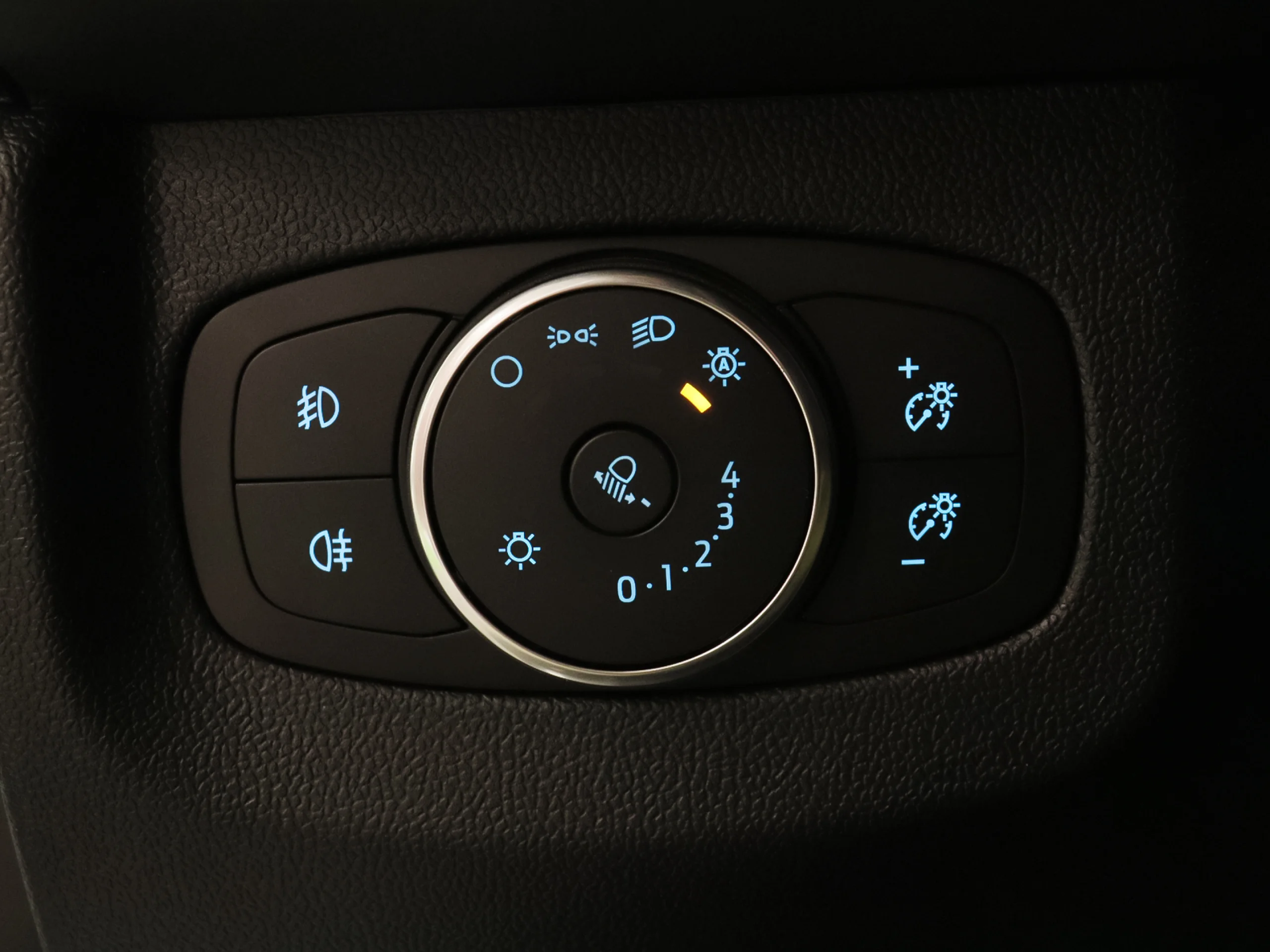 Ford Transit Courier Furgon BEV 54kWh Trend Auto 100 kW (136 CV) - Foto 8