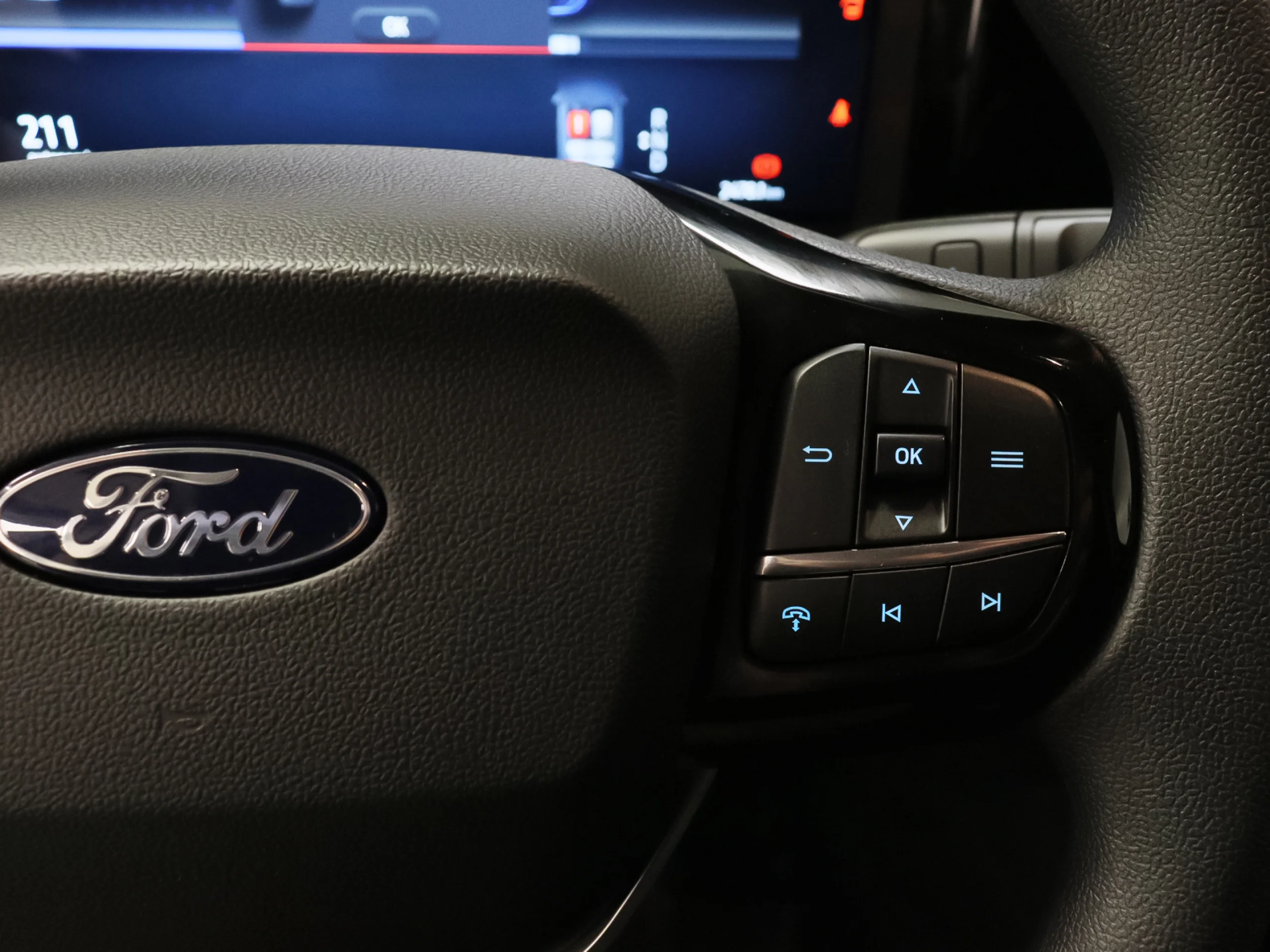 Ford Transit Courier Furgon BEV 54kWh Trend Auto 100 kW (136 CV) - Foto 10