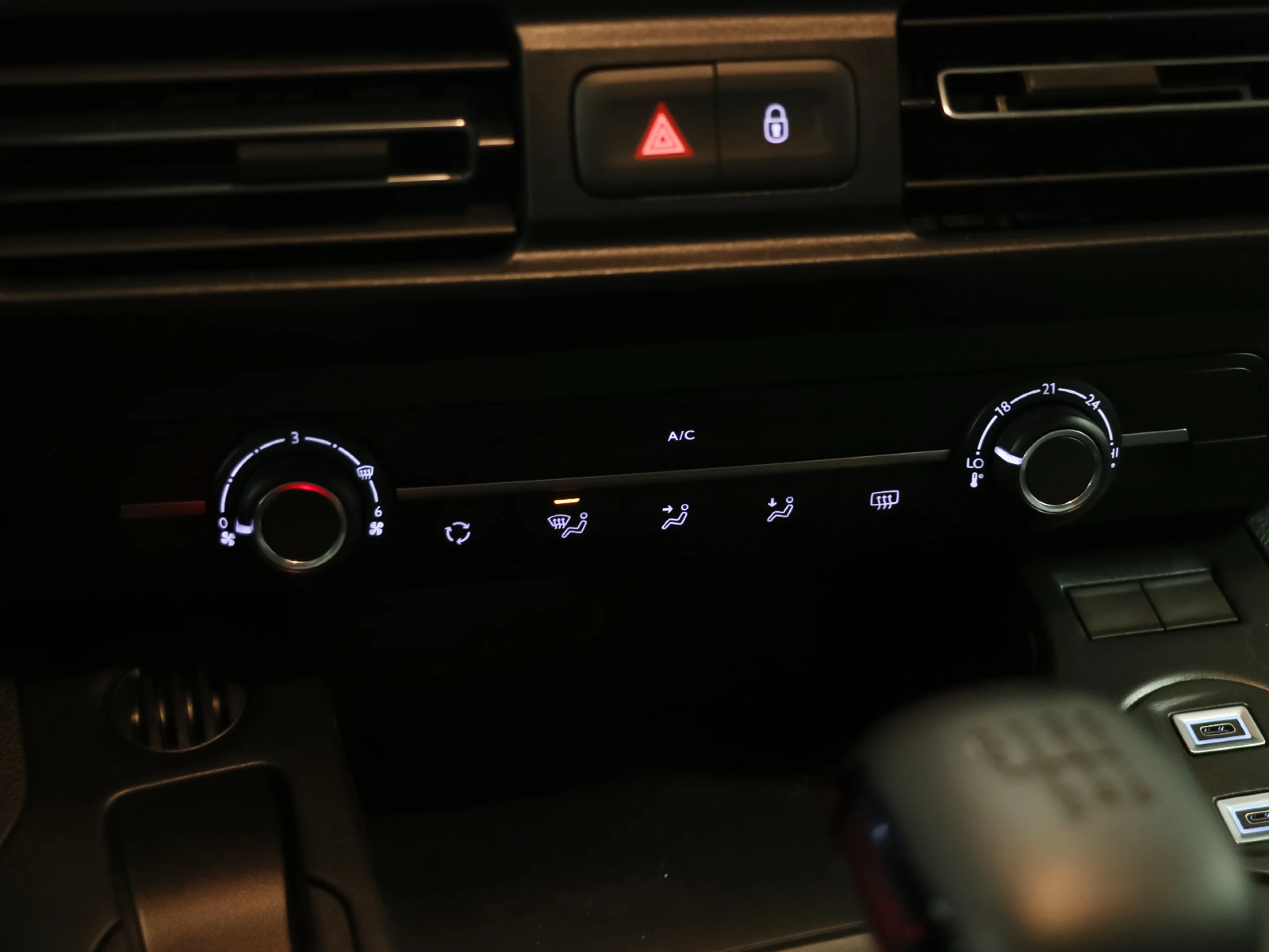 Citroen Berlingo BlueHDi 100 S&S Plus Talla XL 75 kW (102 CV) - Foto 20