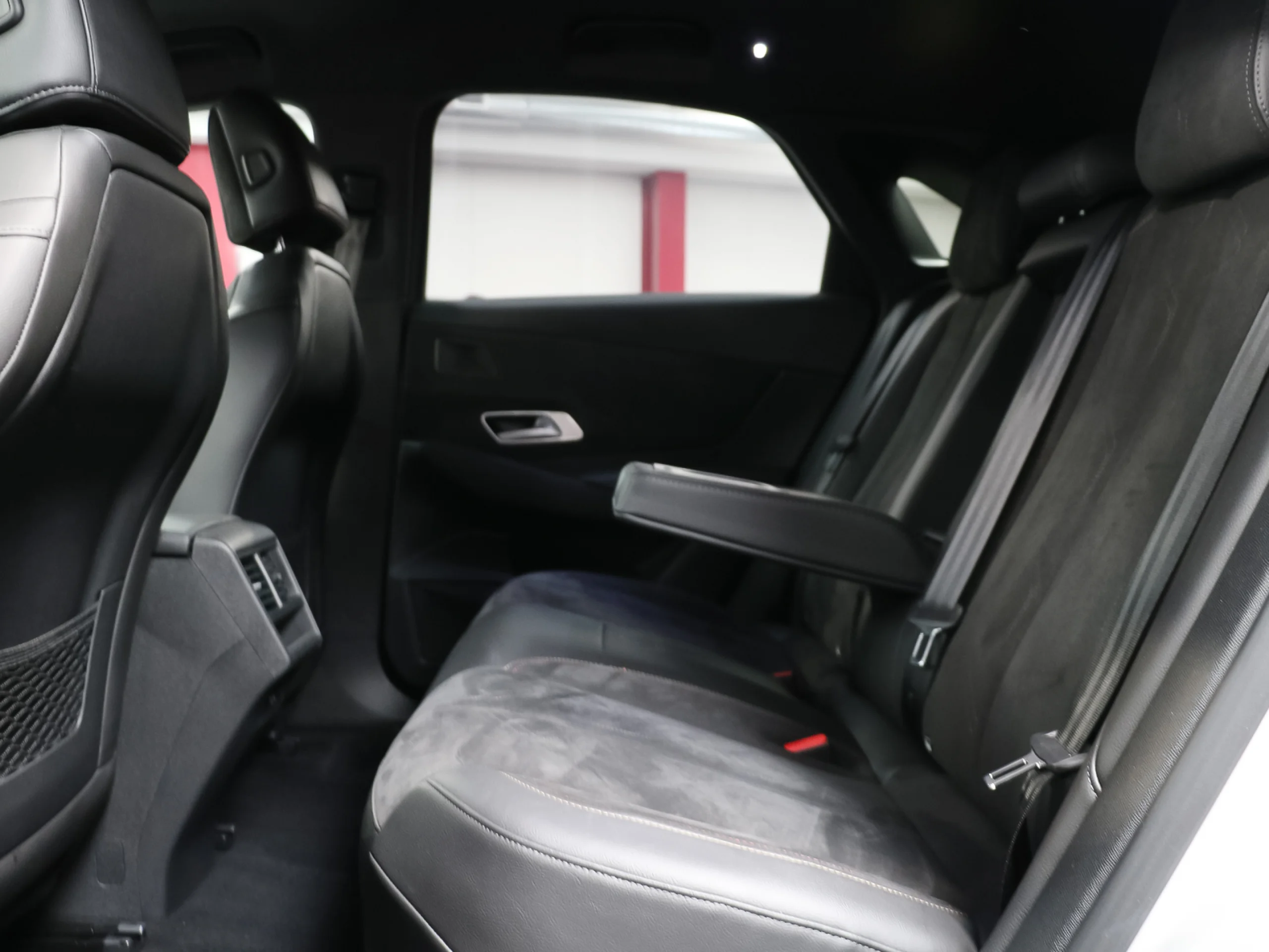 DS DS7 Crossback E-Tense 225 Performance Line+ Auto 165 kW (225 CV) - Foto 11