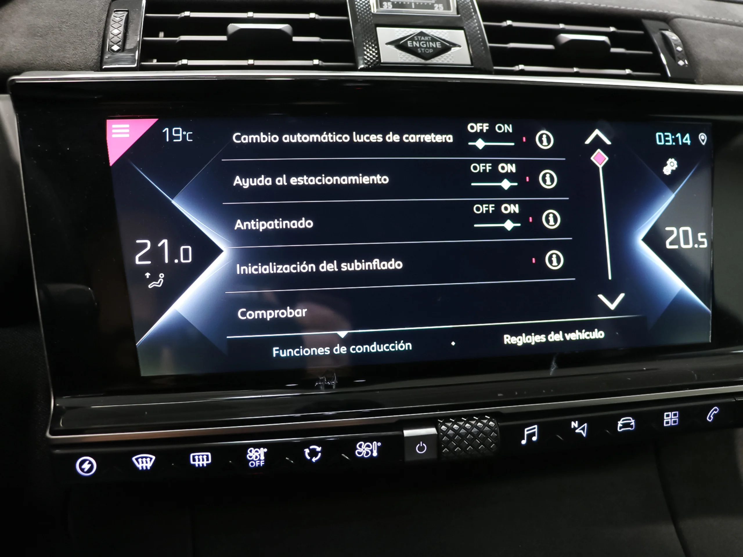 DS DS7 Crossback E-Tense 225 Performance Line+ Auto 165 kW (225 CV) - Foto 20