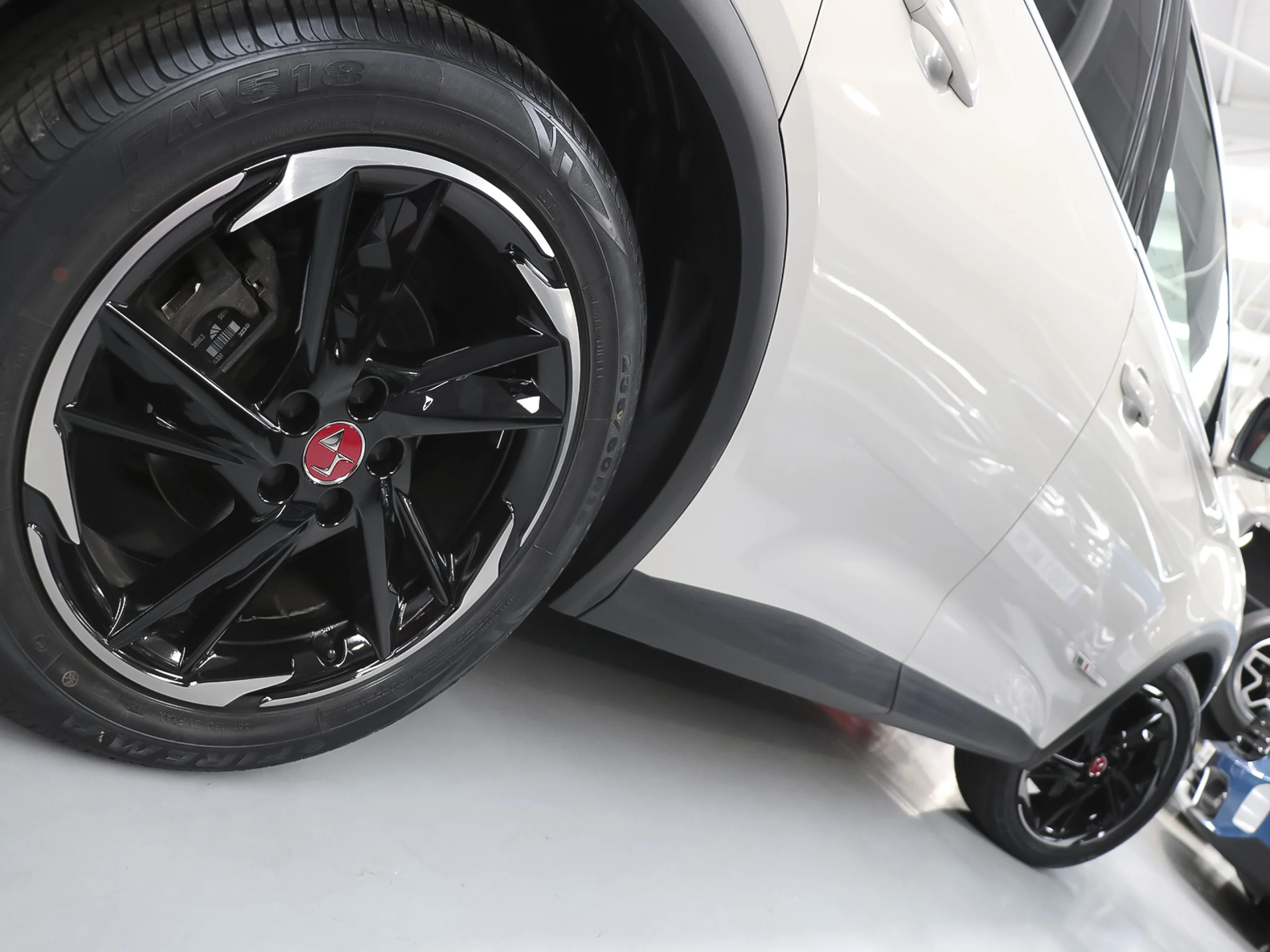 DS DS7 Crossback E-Tense 225 Performance Line+ Auto 165 kW (225 CV) - Foto 37