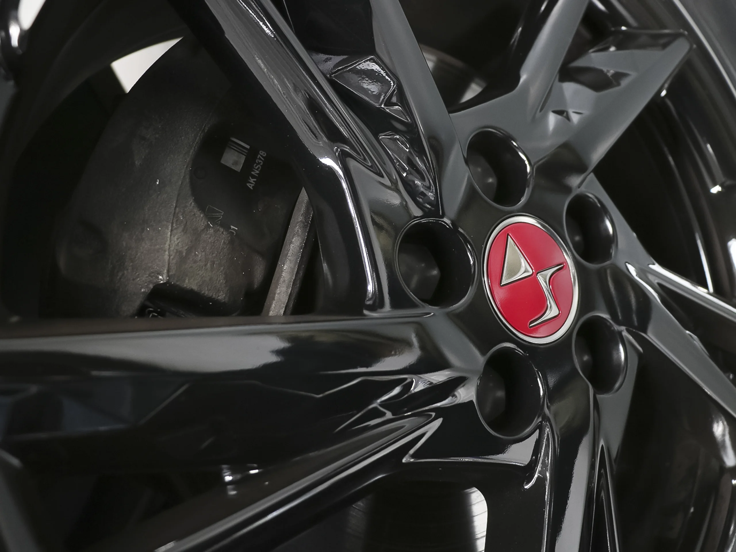 DS DS7 Crossback E-Tense 225 Performance Line+ Auto 165 kW (225 CV) - Foto 39