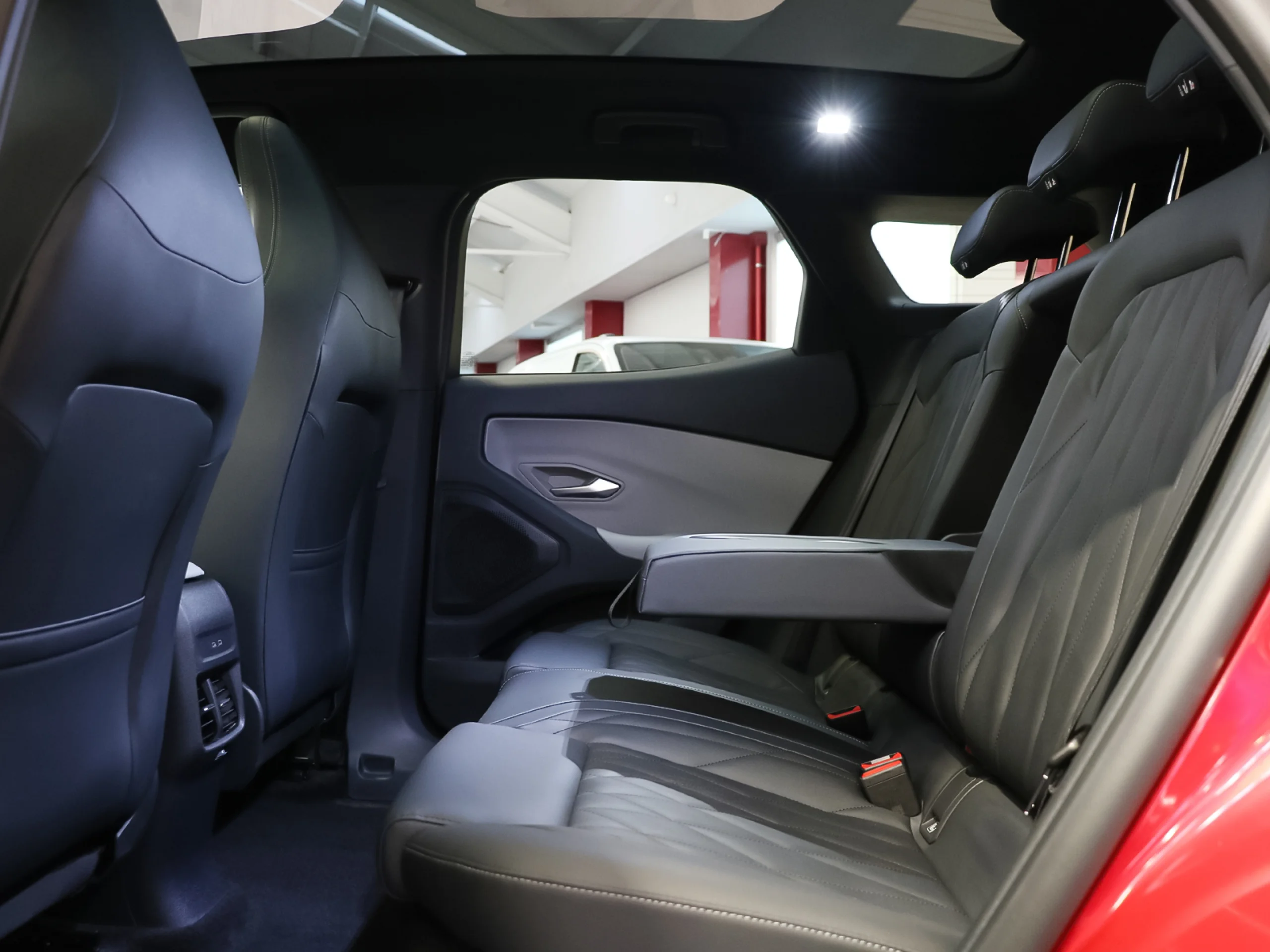 Ford Explorer Premium Rango Extendido RWD 77kWh 210 kW (286 CV) - Foto 16