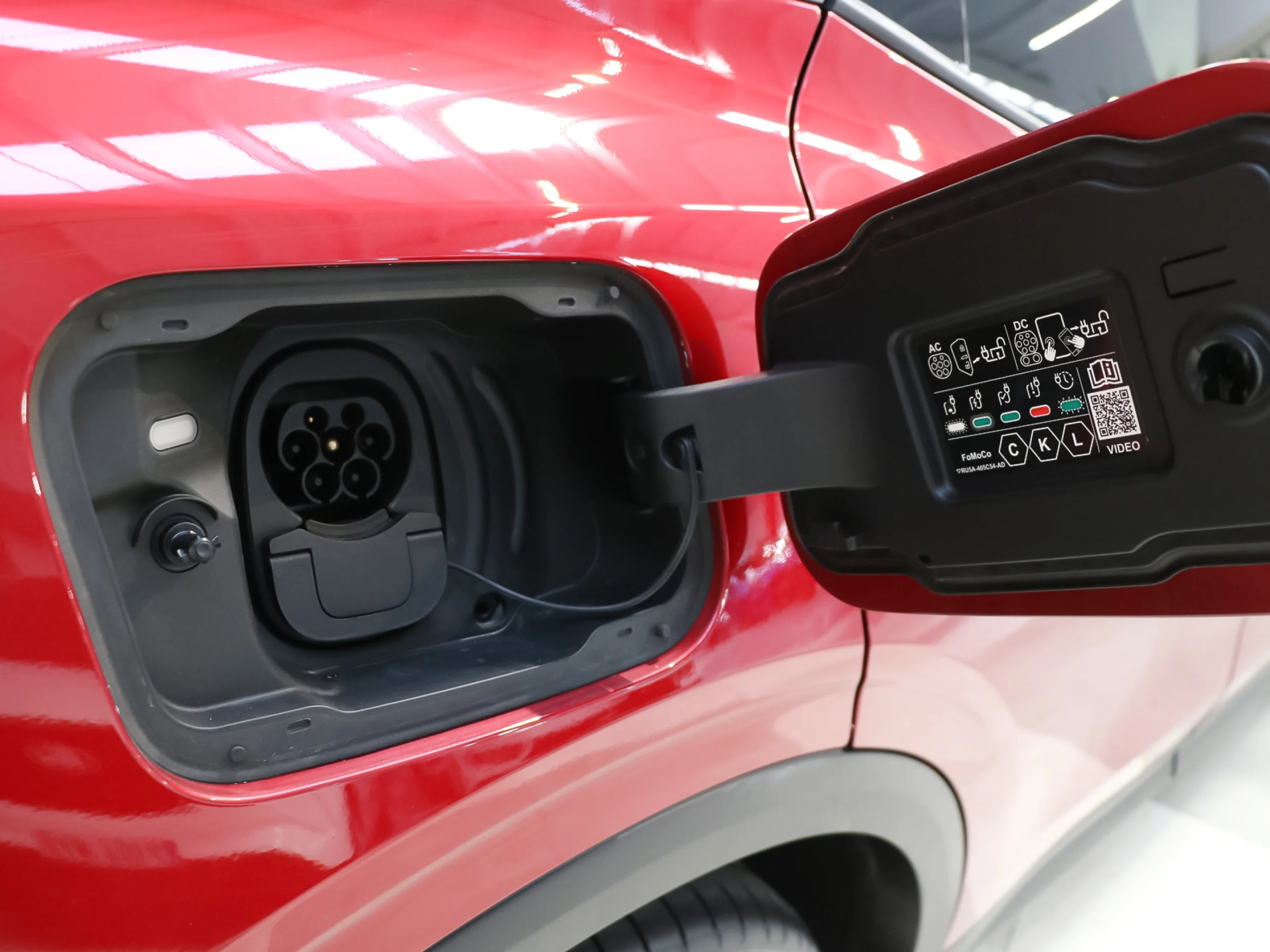 Ford Explorer Premium Rango Extendido RWD 77kWh 210 kW (286 CV) - Foto 53