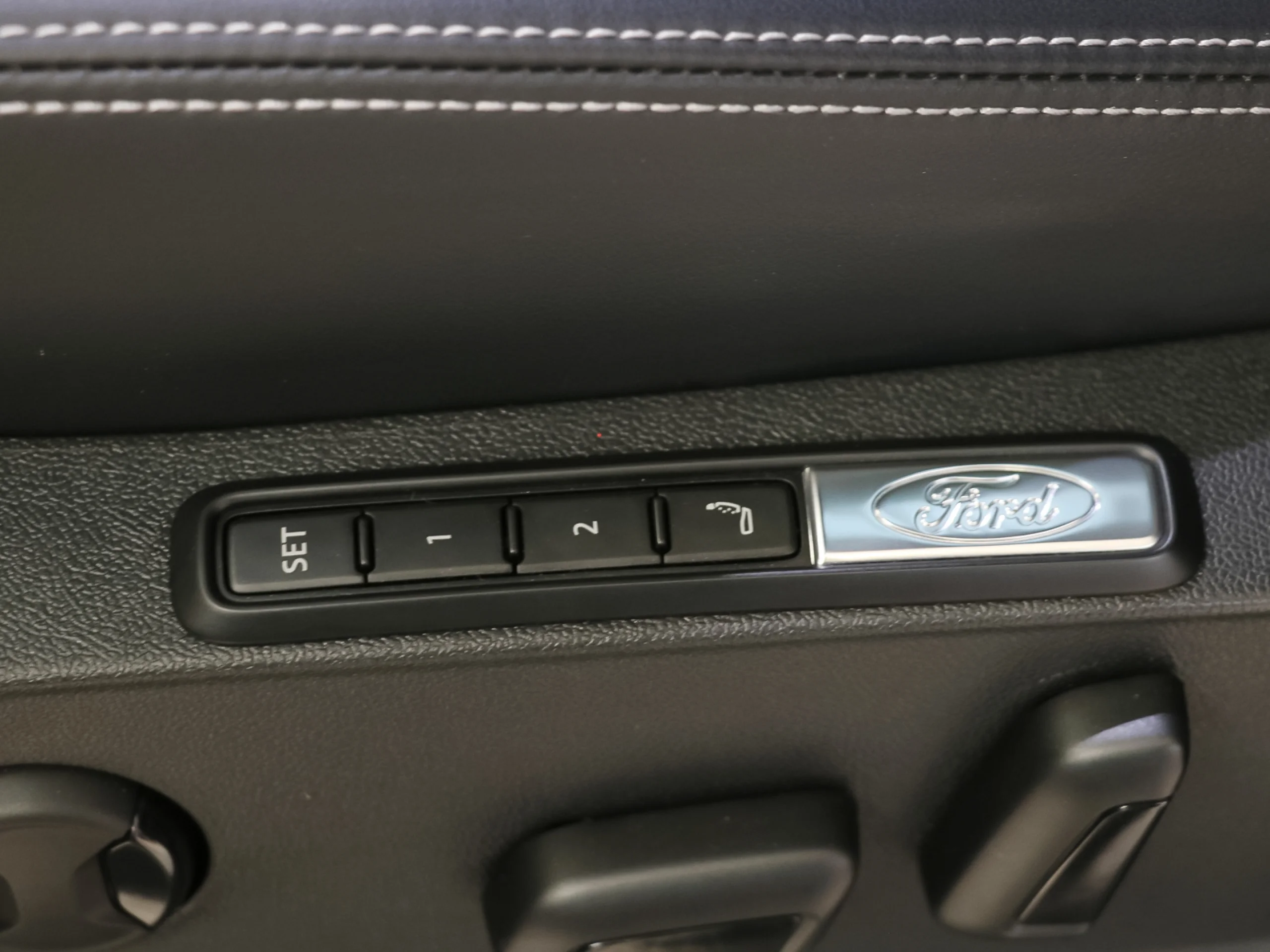 Ford Explorer Premium Rango Extendido RWD 77kWh 210 kW (286 CV) - Foto 12