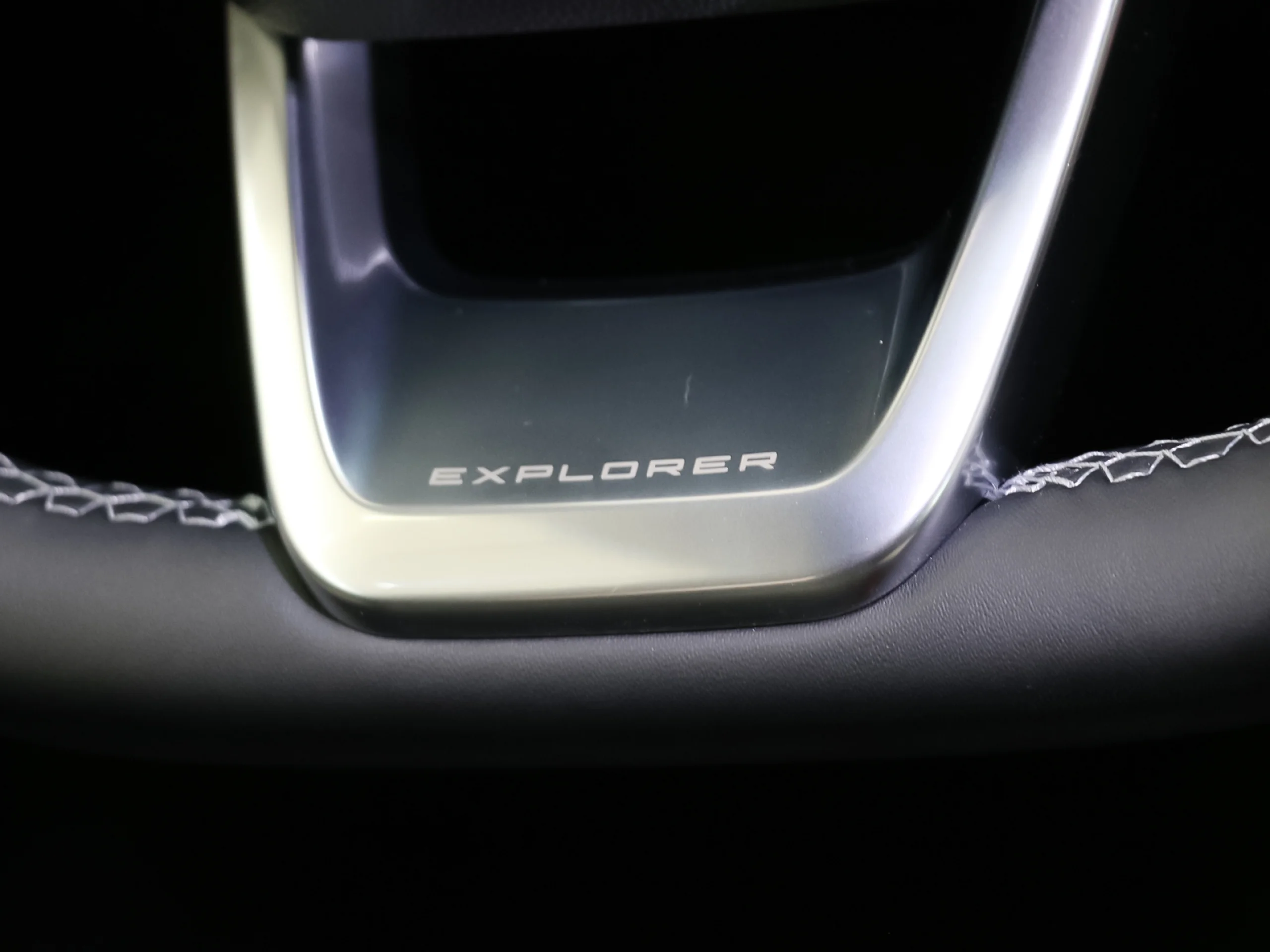 Ford Explorer Premium Rango Extendido RWD 77kWh 210 kW (286 CV) - Foto 42