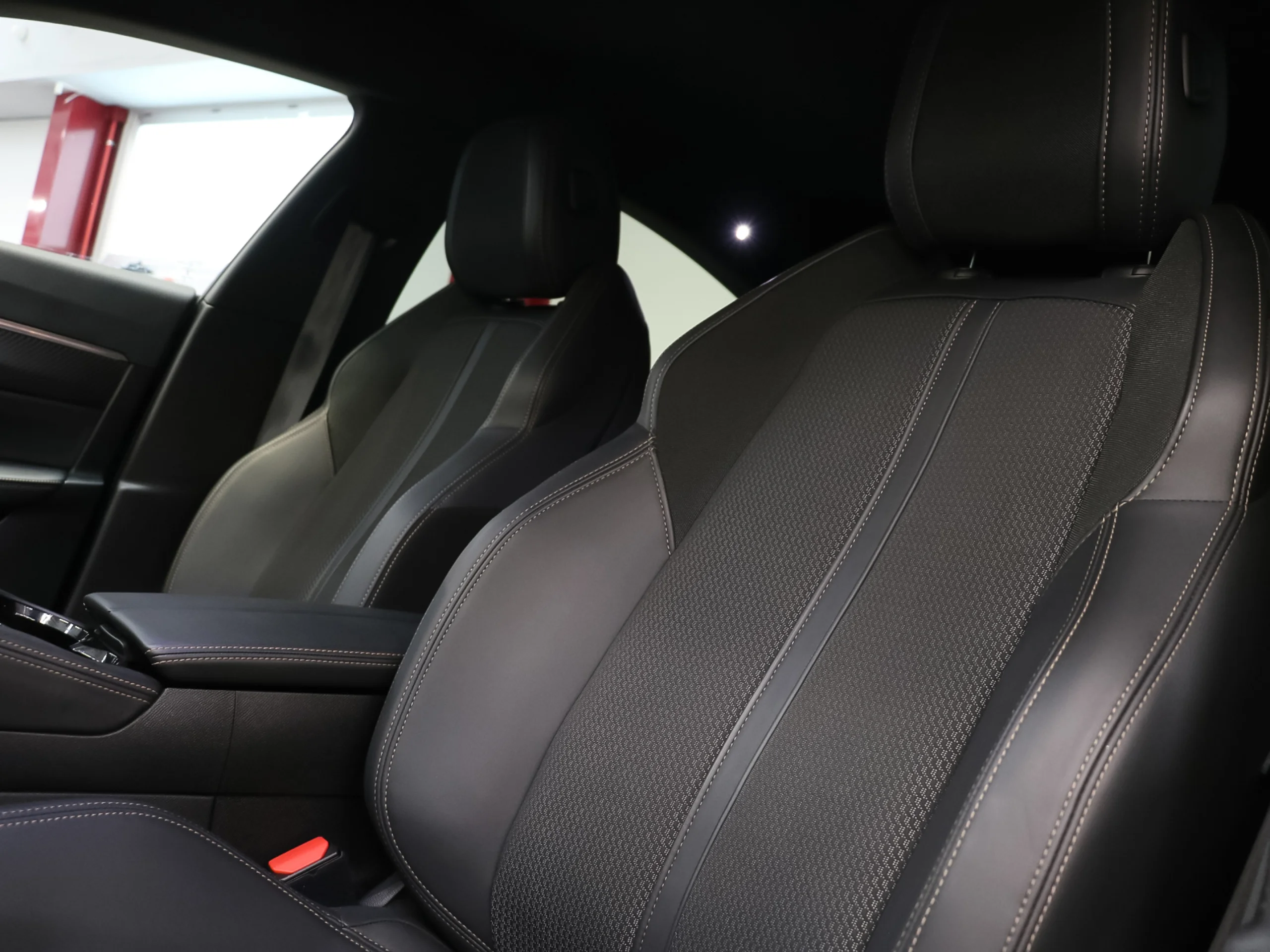 Peugeot 508 Hybrid 225 GT e-EAT8 165 kW (225 CV) - Foto 11