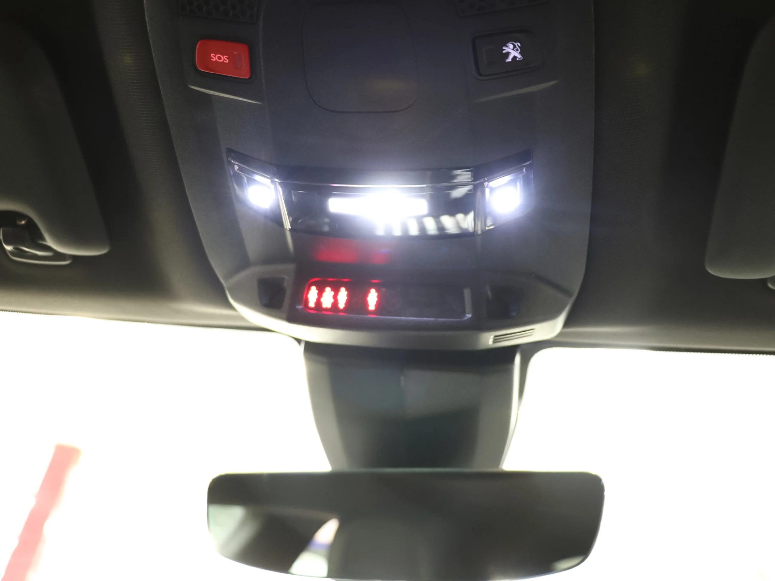 Peugeot 508 Hybrid 225 GT e-EAT8 165 kW (225 CV) - Foto 31